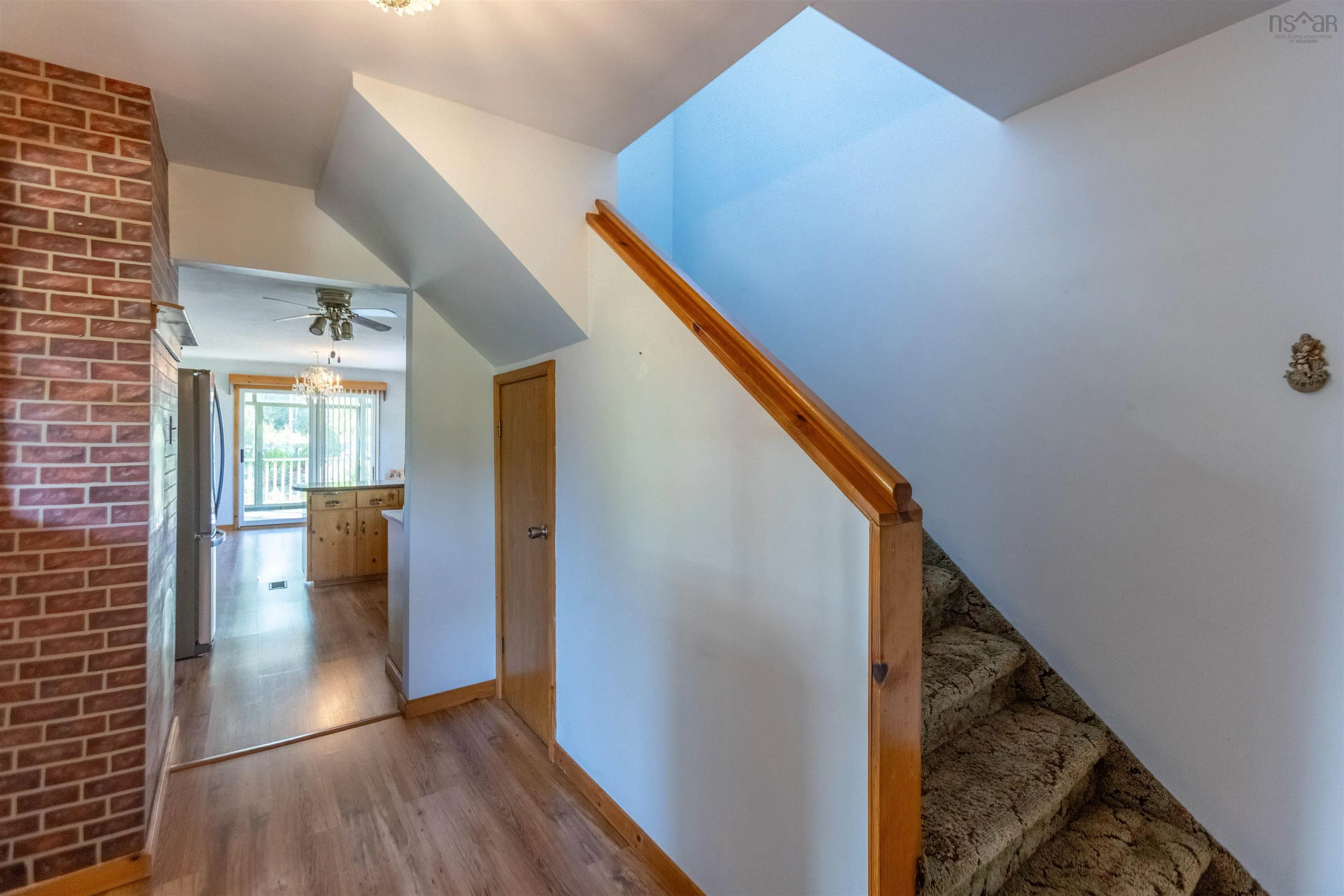 46 Cornwall Street, Amherst, NS B4H 2L4, 4 Bedrooms Bedrooms, ,2 BathroomsBathrooms,Residential,For Sale,Cornwall,202520818