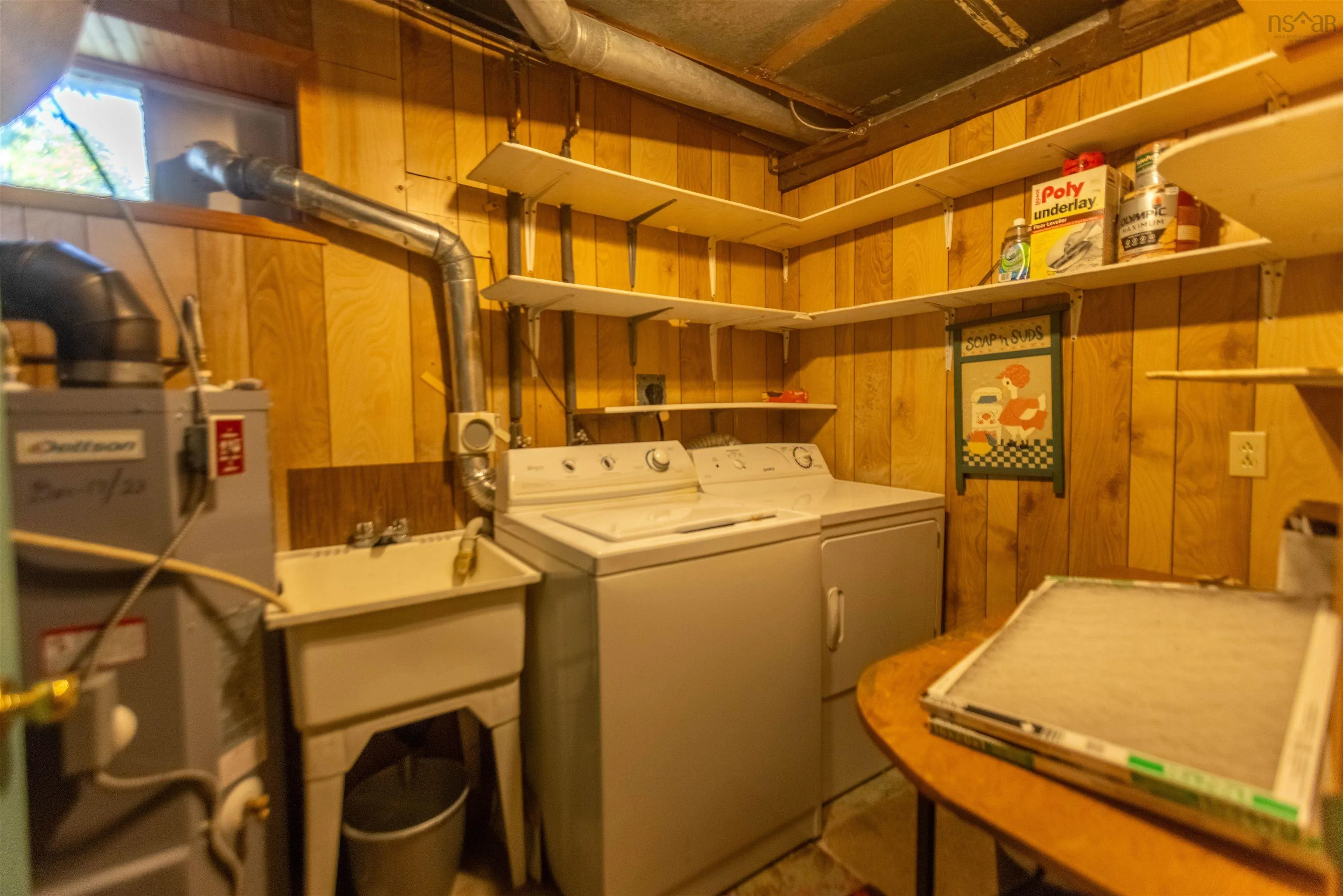 46 Cornwall Street, Amherst, NS B4H 2L4, 4 Bedrooms Bedrooms, ,2 BathroomsBathrooms,Residential,For Sale,Cornwall,202520818