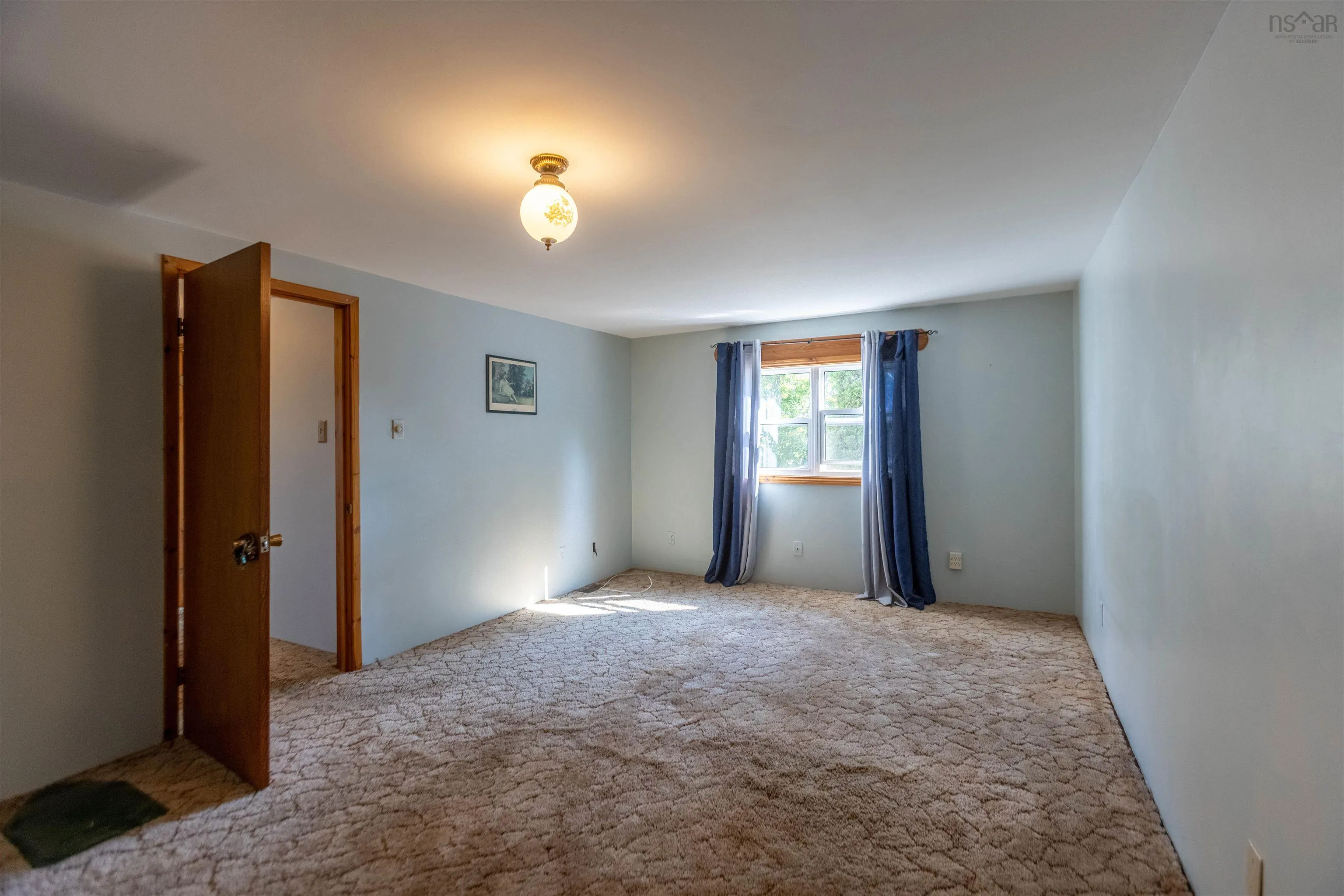46 Cornwall Street, Amherst, NS B4H 2L4, 4 Bedrooms Bedrooms, ,2 BathroomsBathrooms,Residential,For Sale,Cornwall,202520818