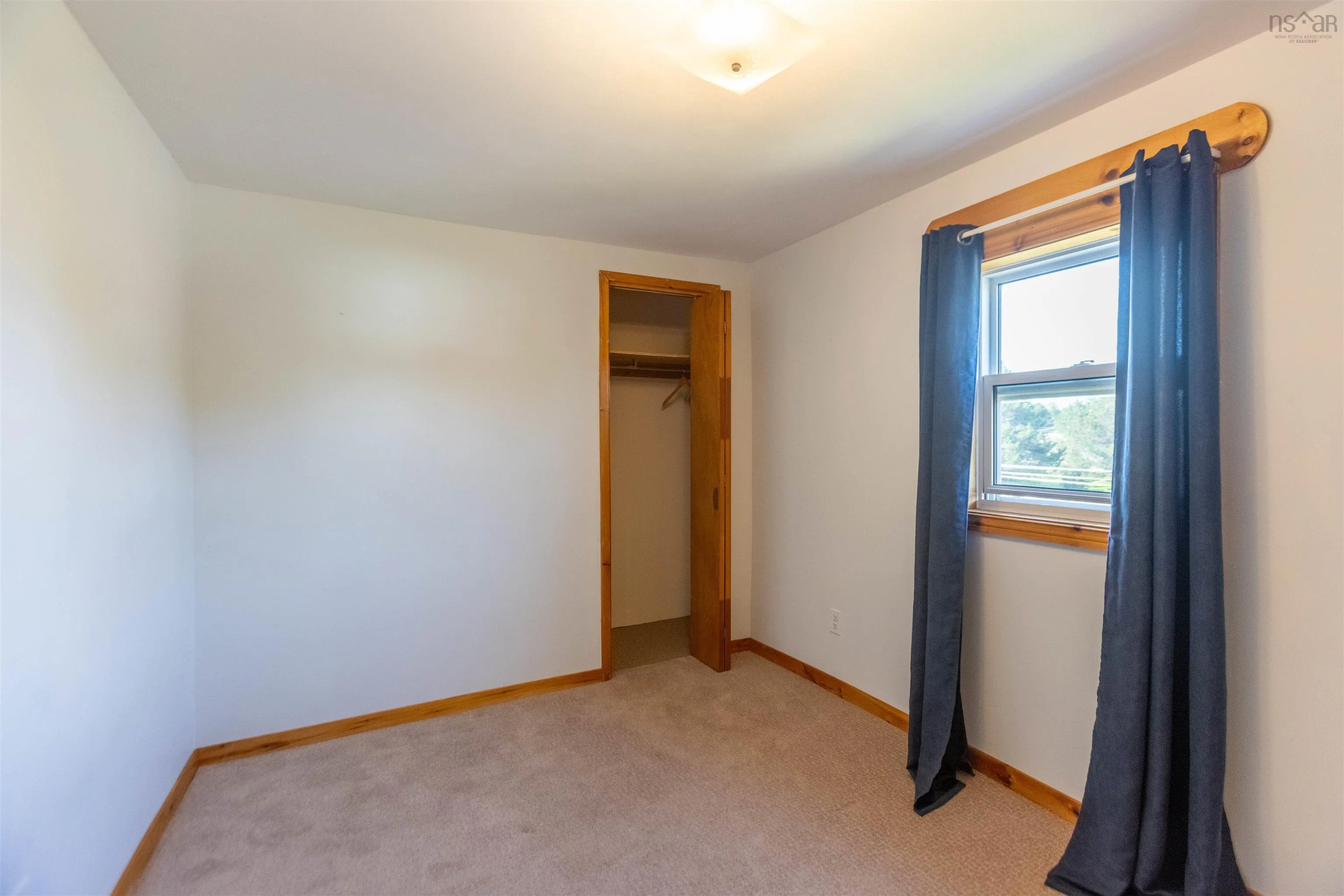 46 Cornwall Street, Amherst, NS B4H 2L4, 4 Bedrooms Bedrooms, ,2 BathroomsBathrooms,Residential,For Sale,Cornwall,202520818