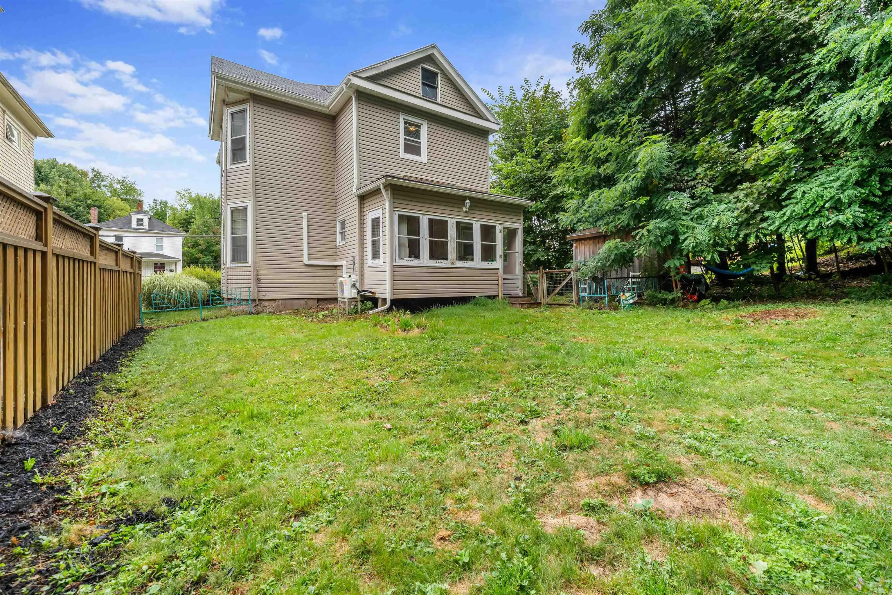 45 Bell Street, New Glasgow, NS B2H 2A8, 3 Bedrooms Bedrooms, ,2 BathroomsBathrooms,Residential,For Sale,Bell,202522776