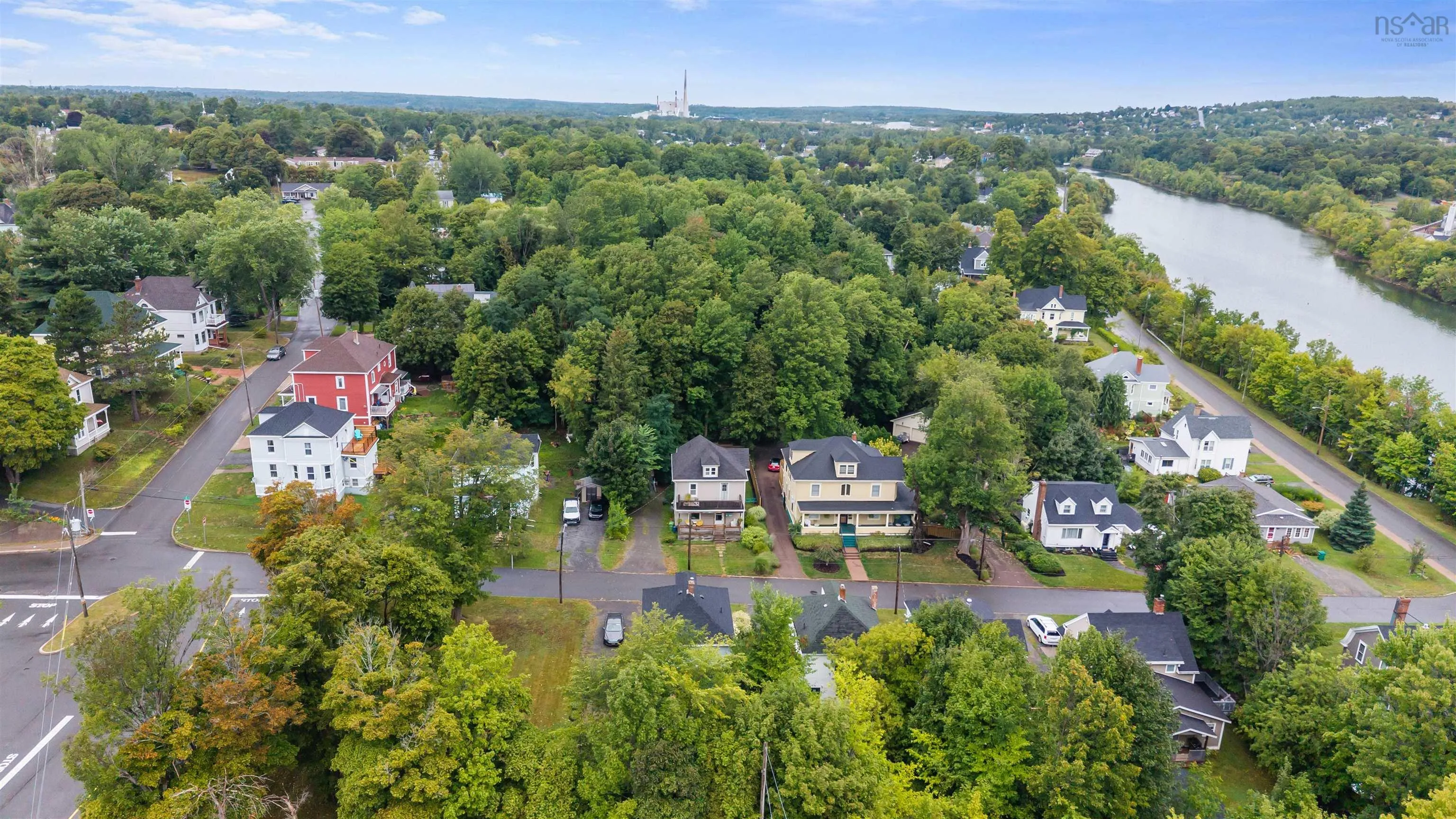 45 Bell Street, New Glasgow, NS B2H 2A8, 3 Bedrooms Bedrooms, ,2 BathroomsBathrooms,Residential,For Sale,Bell,202522776