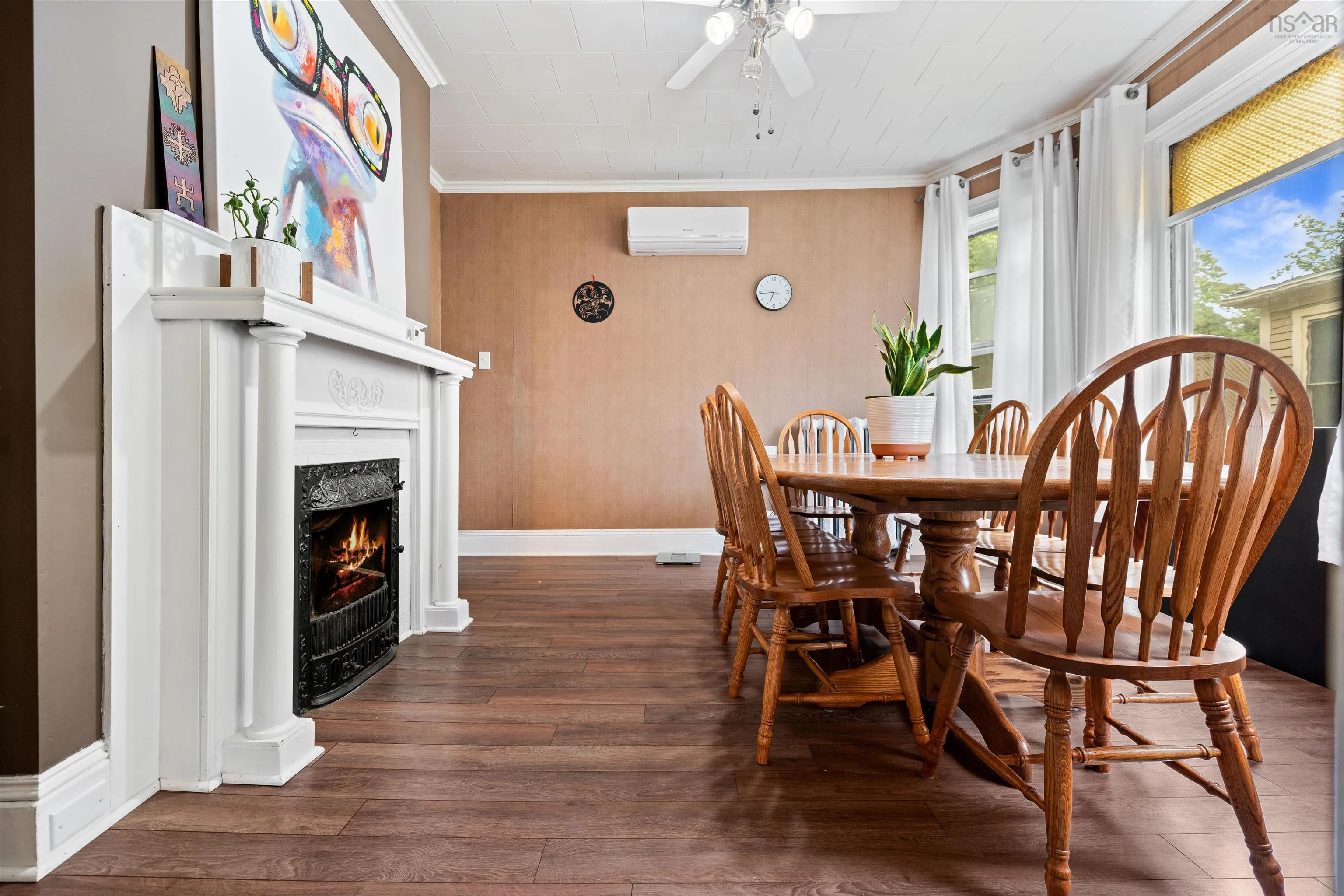 45 Bell Street, New Glasgow, NS B2H 2A8, 3 Bedrooms Bedrooms, ,2 BathroomsBathrooms,Residential,For Sale,Bell,202522776