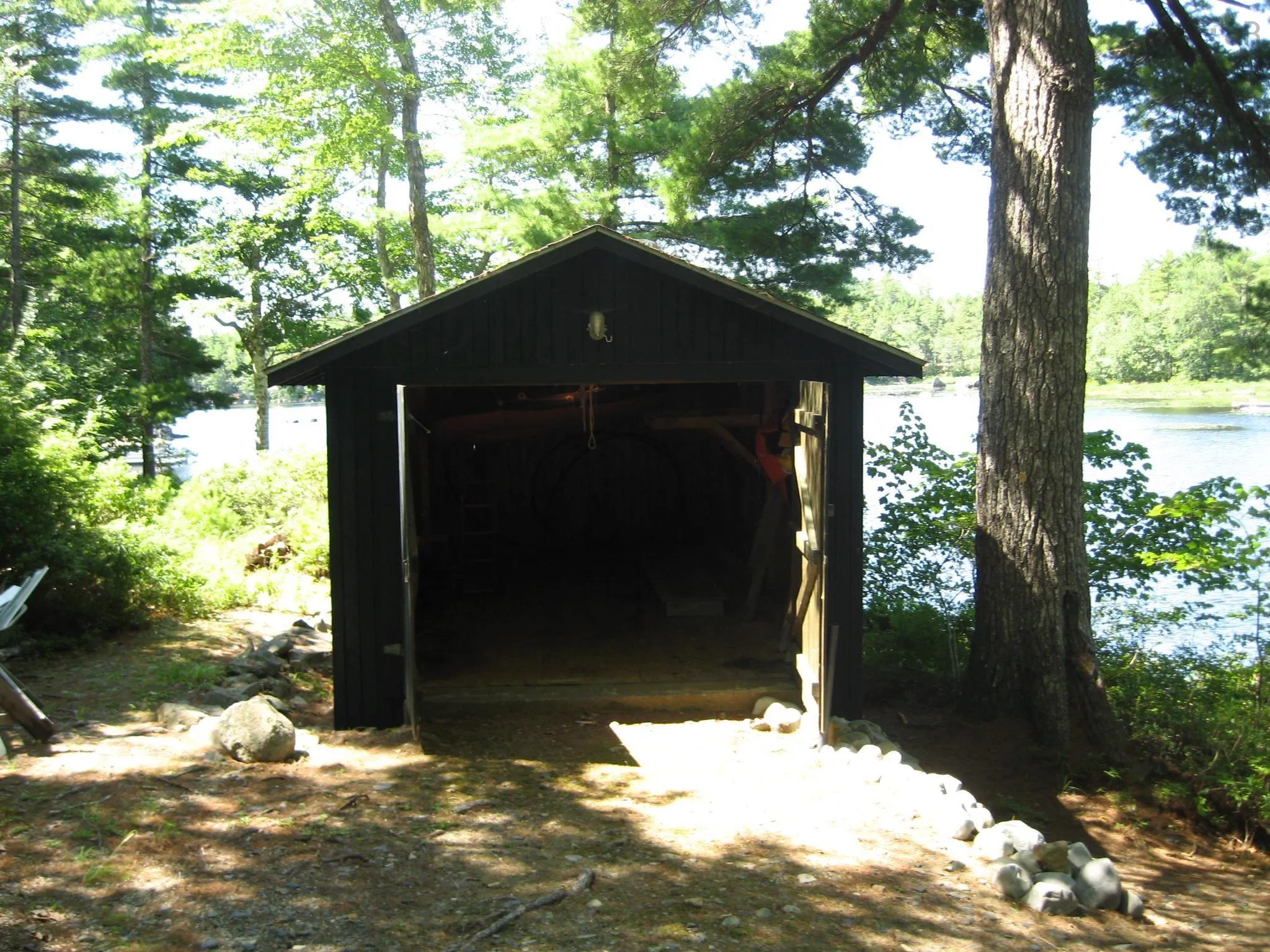 213 Ponhook Shore Road, Labelle, NS B0T 1E0, 3 Bedrooms Bedrooms, ,1 BathroomBathrooms,Residential,For Sale,Ponhook Shore,202417507