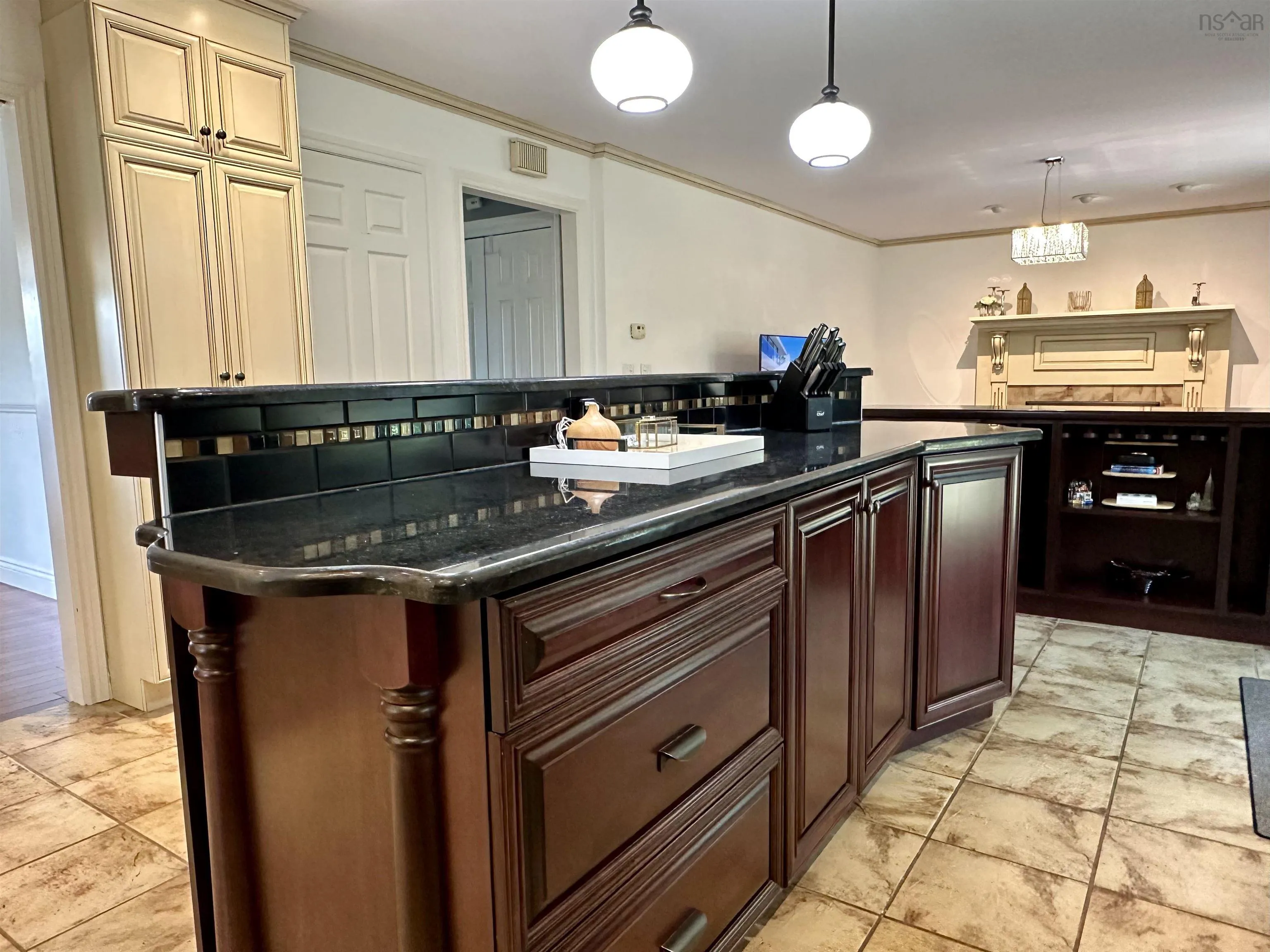 94 Cottagedale Crescent, Sydney, NS B1P 6T8, 3 Bedrooms Bedrooms, ,4 BathroomsBathrooms,Residential,For Sale,Cottagedale,202518965