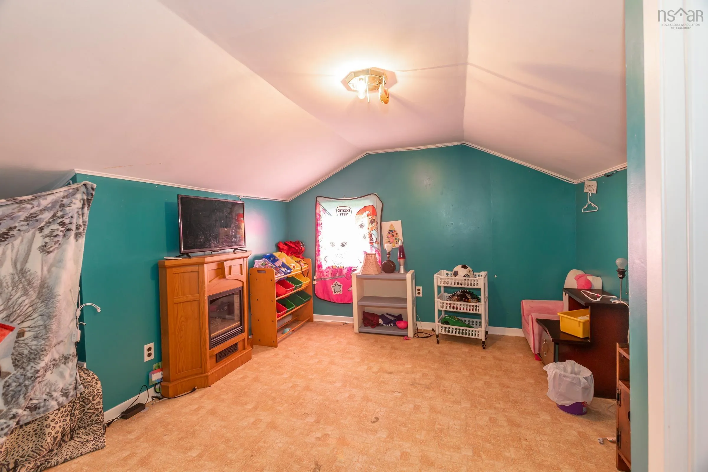 30 Common Cross Road, Saulnierville, NS B0W 2Z0, 4 Bedrooms Bedrooms, ,2 BathroomsBathrooms,Residential,For Sale,Common Cross Road,202504993