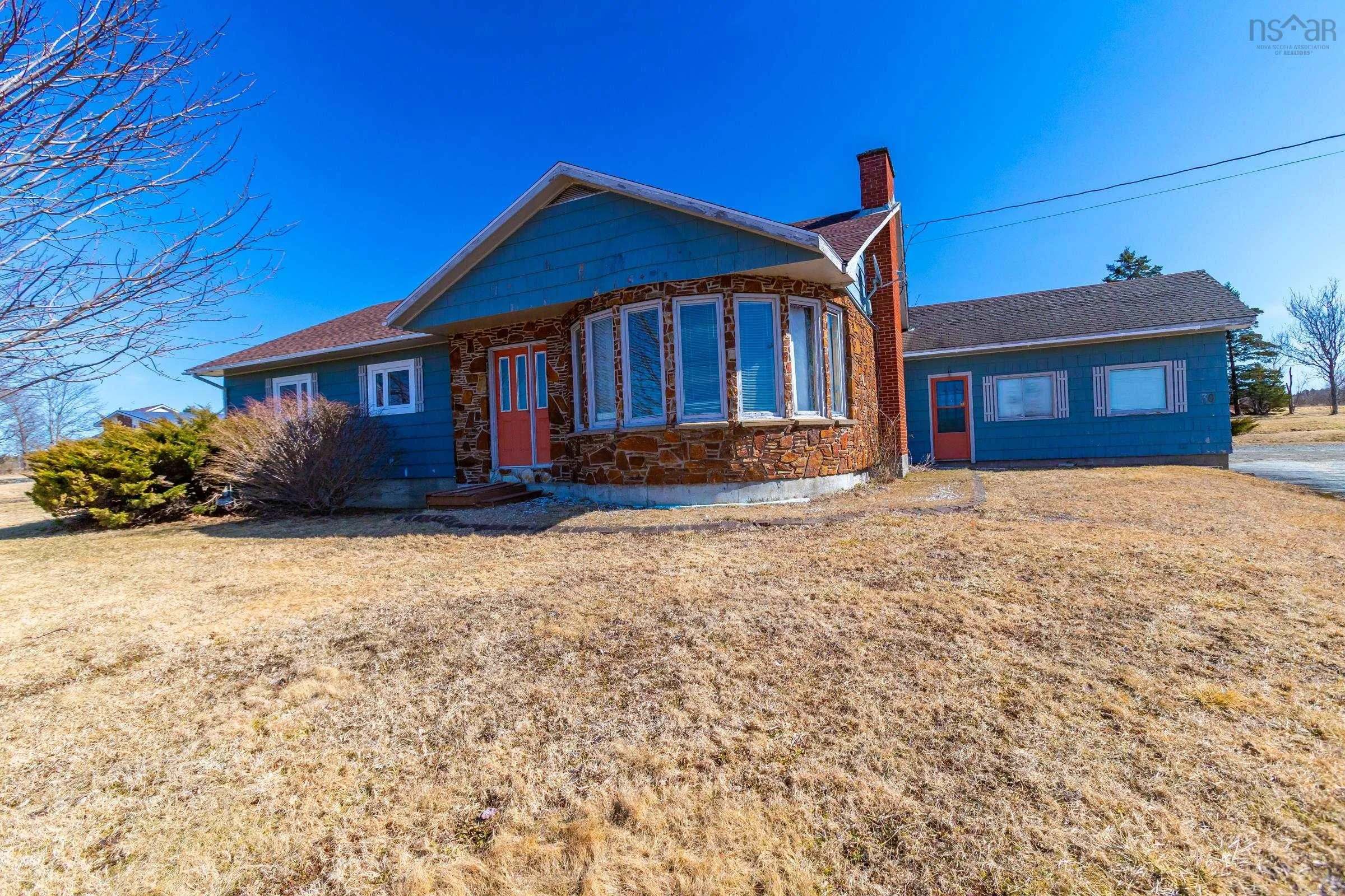 30 Common Cross Road, Saulnierville, NS B0W 2Z0, 4 Bedrooms Bedrooms, ,2 BathroomsBathrooms,Residential,For Sale,Common Cross Road,202504993