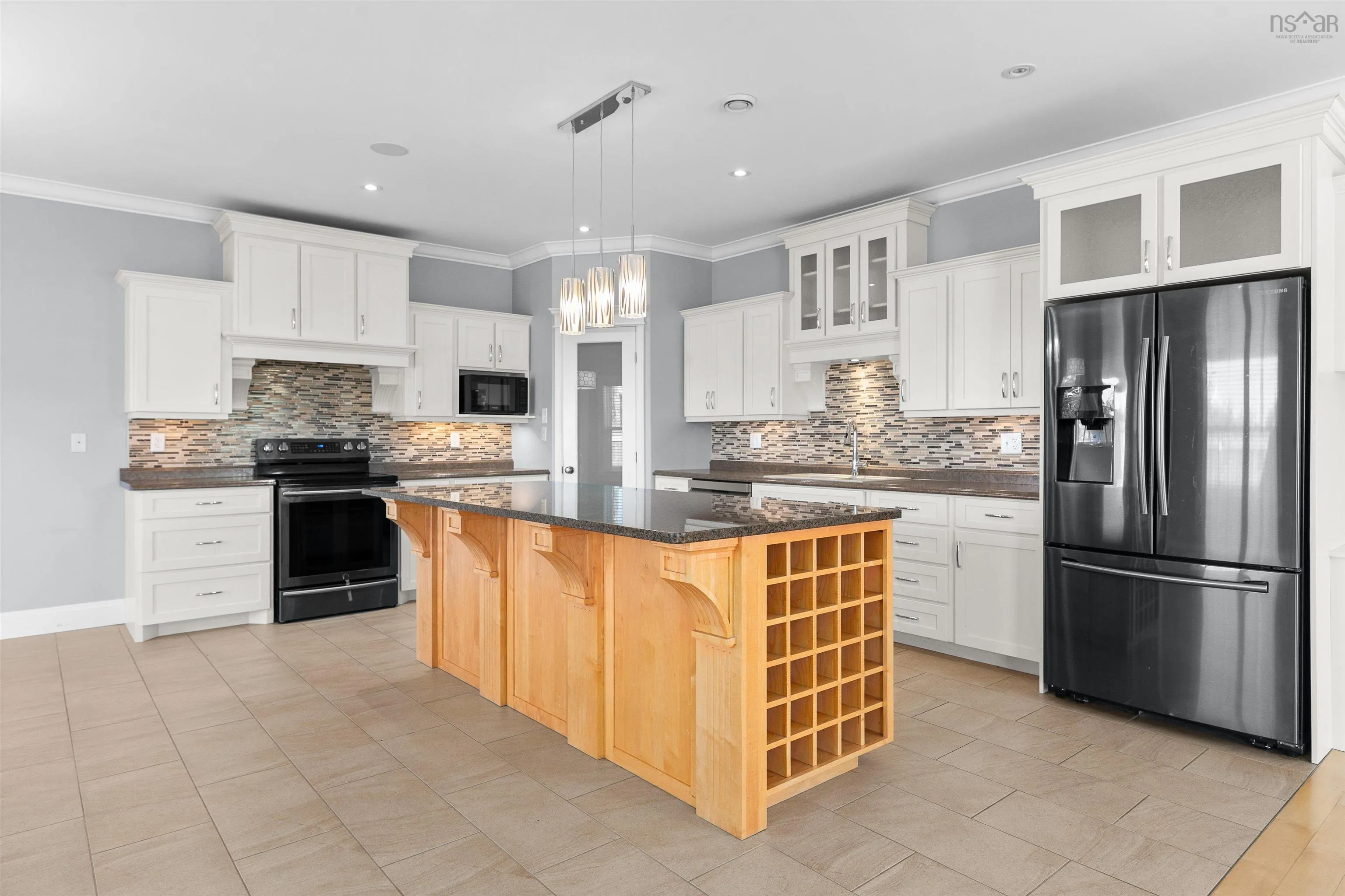 195 Peachtree Hill, Dartmouth, NS B2W 0H9, 4 Bedrooms Bedrooms, ,4 BathroomsBathrooms,Residential,For Sale,Peachtree,202521126