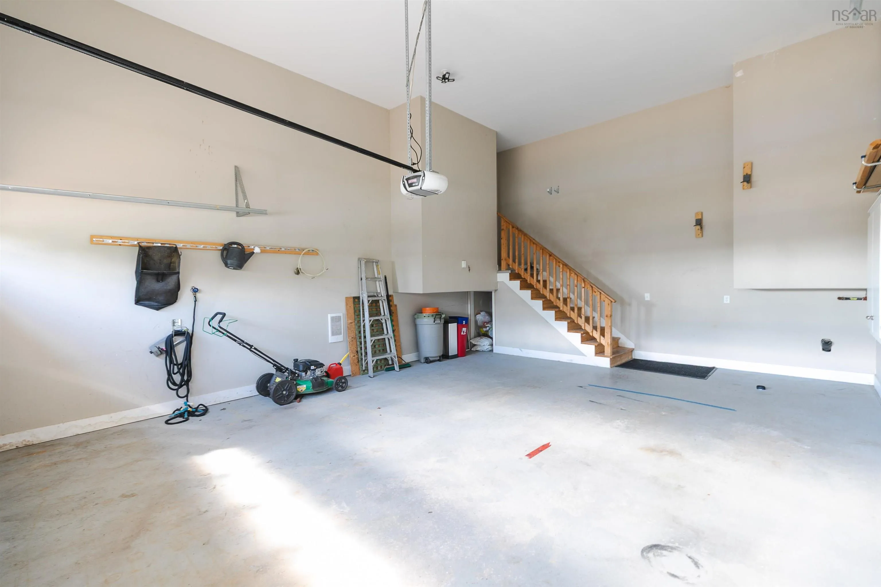195 Peachtree Hill, Dartmouth, NS B2W 0H9, 4 Bedrooms Bedrooms, ,4 BathroomsBathrooms,Residential,For Sale,Peachtree,202521126