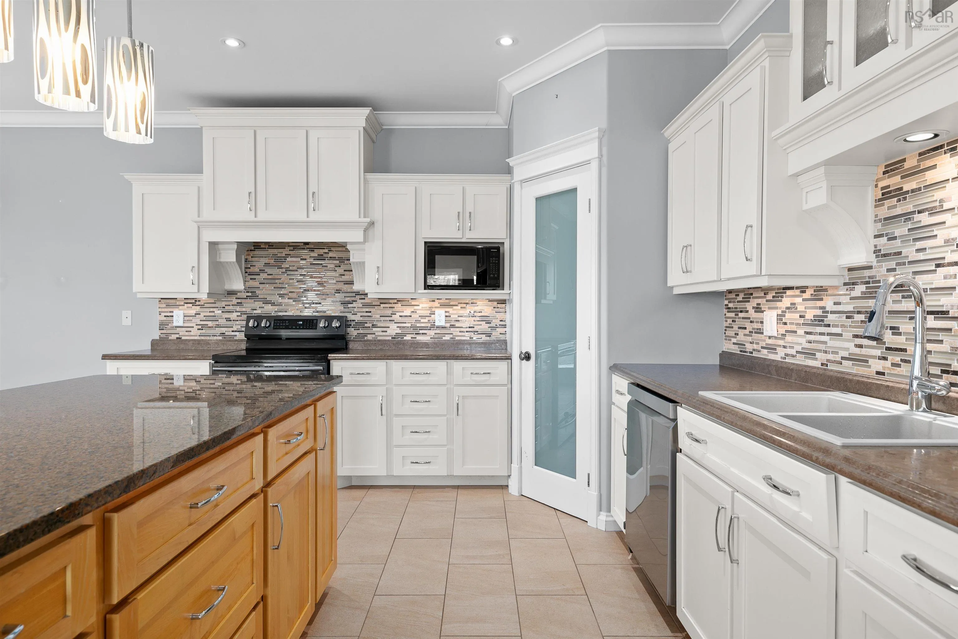 195 Peachtree Hill, Dartmouth, NS B2W 0H9, 4 Bedrooms Bedrooms, ,4 BathroomsBathrooms,Residential,For Sale,Peachtree,202521126