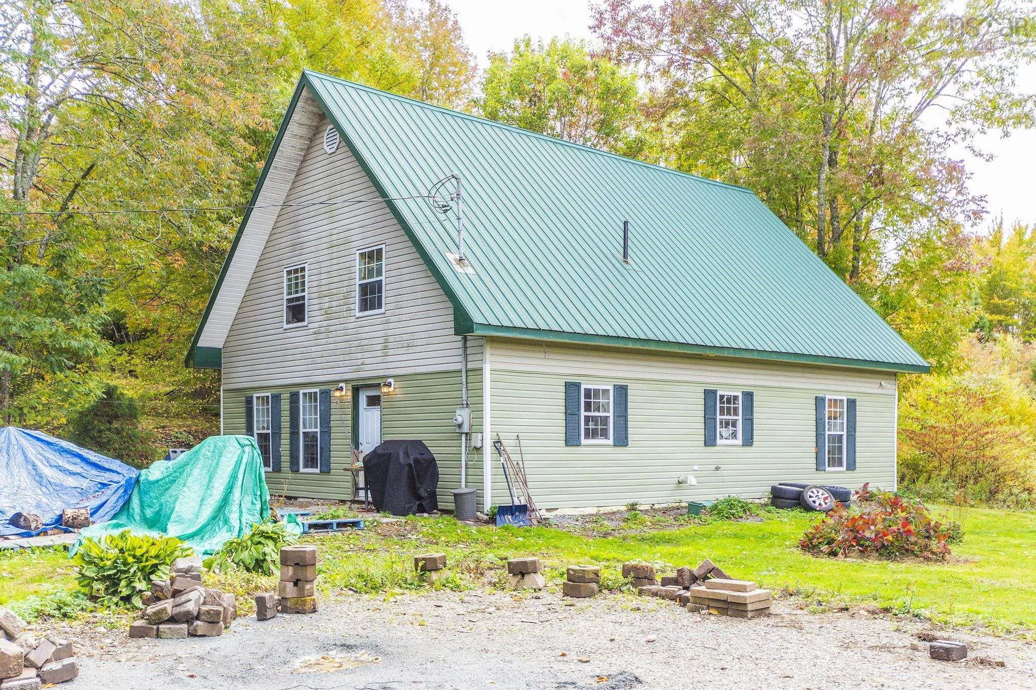 194 Mines Road, West Gore, NS B0N 1P0, 3 Bedrooms Bedrooms, ,2 BathroomsBathrooms,Residential,For Sale,Mines,202524778