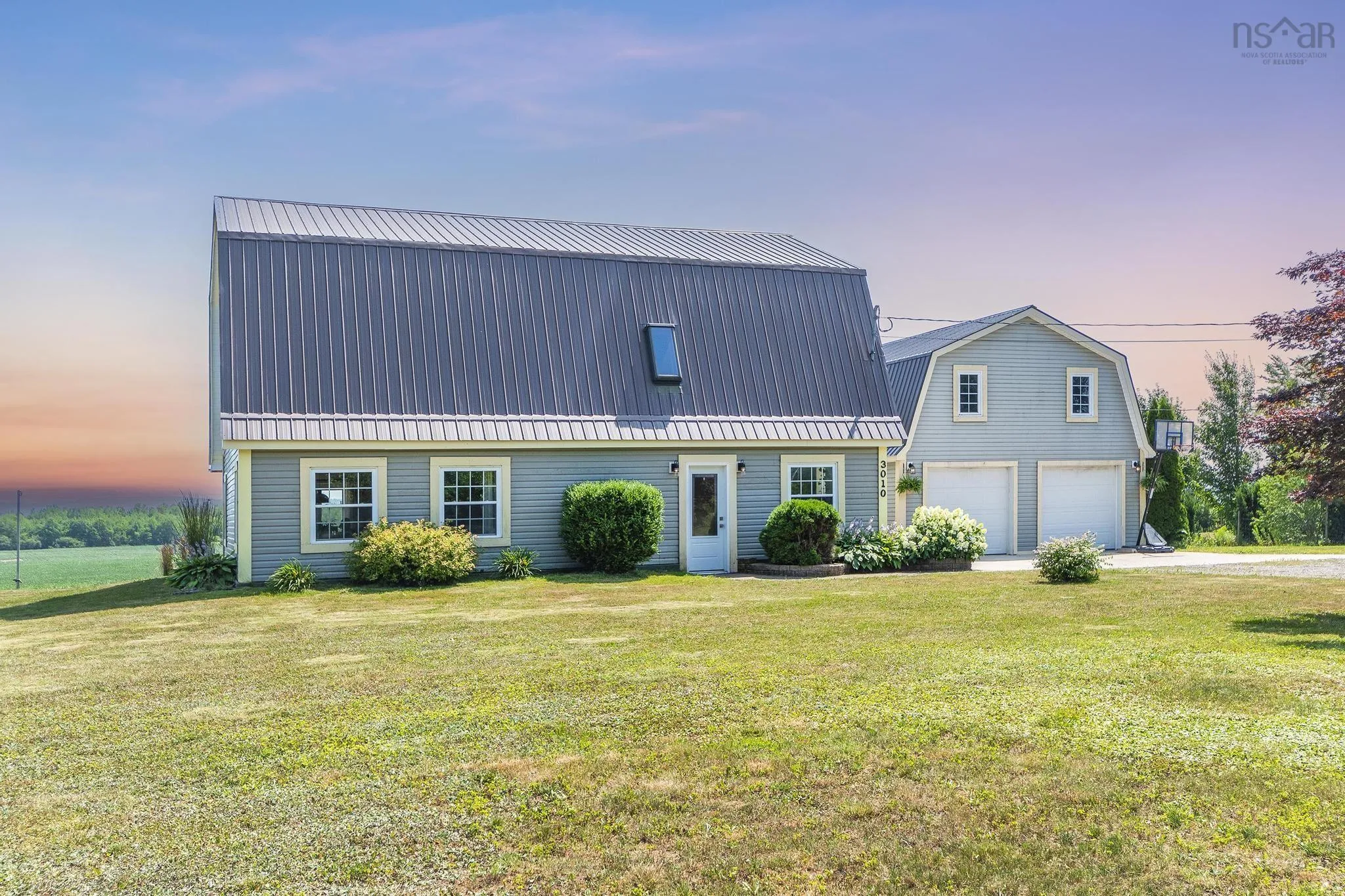 3010 Brooklyn Street, Dempseys Corner, NS B0P 1C0, 4 Bedrooms Bedrooms, ,3 BathroomsBathrooms,Residential,For Sale,Brooklyn,202519134