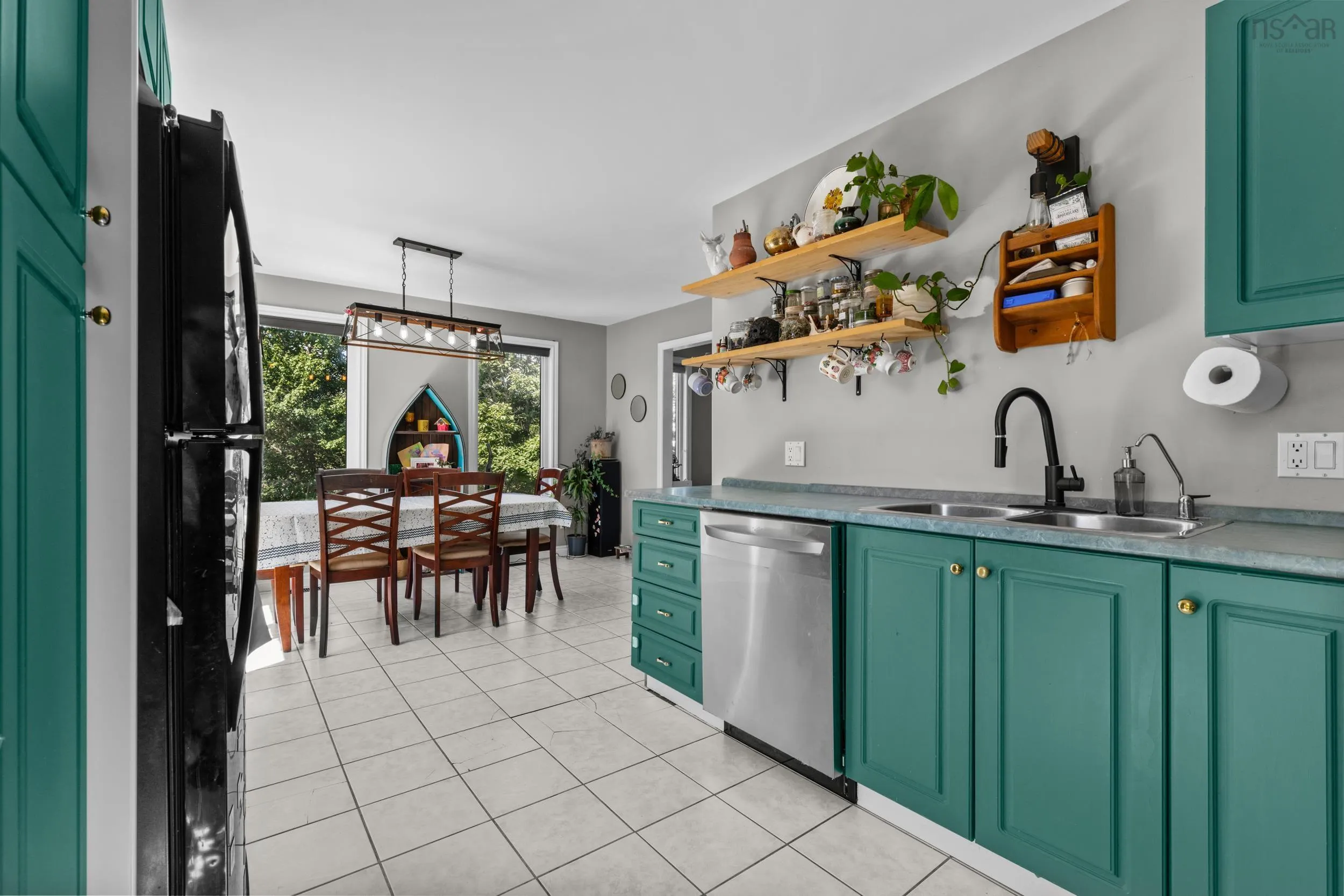 327 East Petpeswick Road, East Petpeswick, NS B0J 2L0, 4 Bedrooms Bedrooms, ,3 BathroomsBathrooms,Residential,For Sale,East Petpeswick,202521736