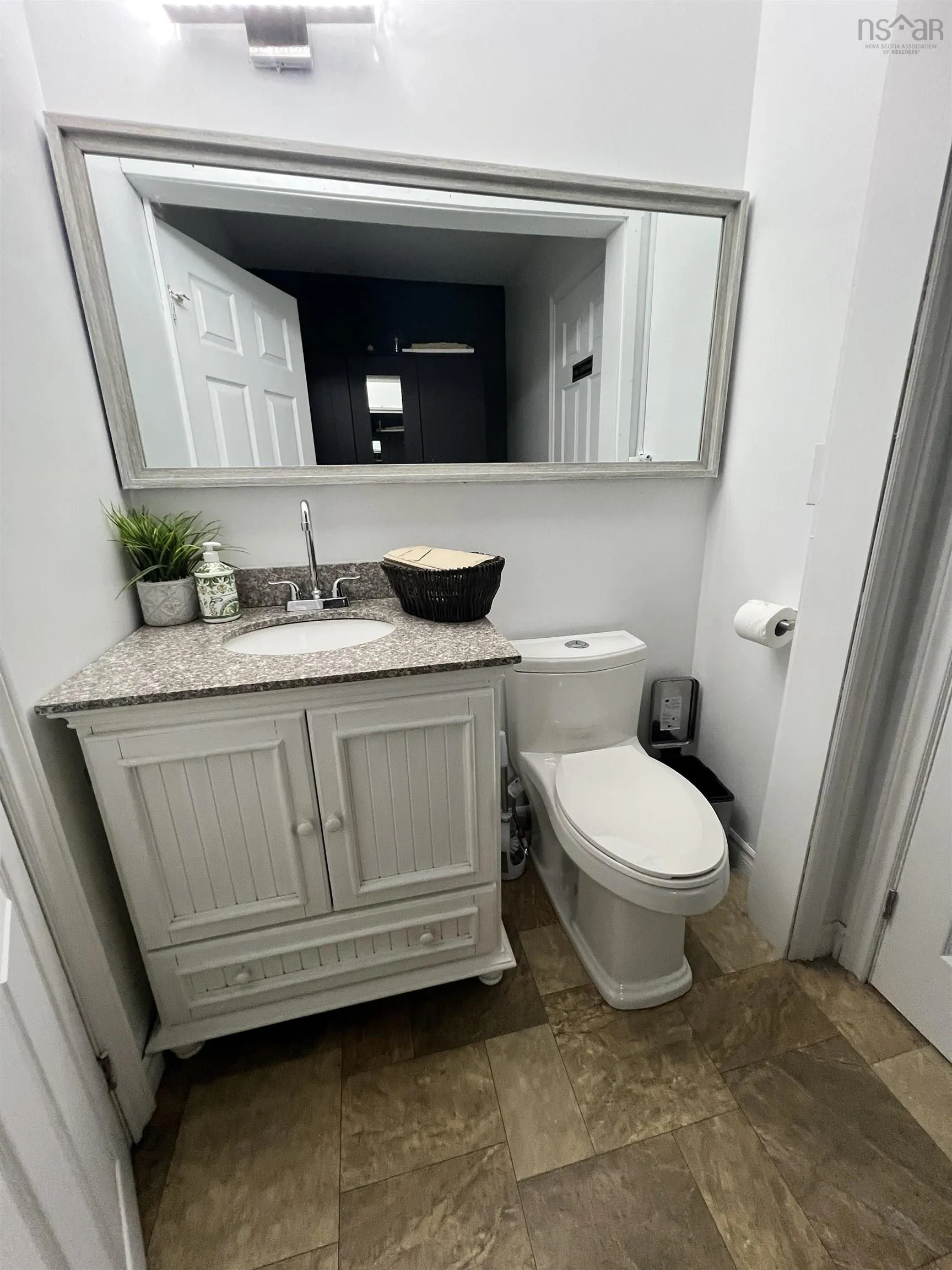 281 Sackville Drive, Sackville, NS B4C 2R5, ,Commercial Sale,For Sale,Sackville,202513006