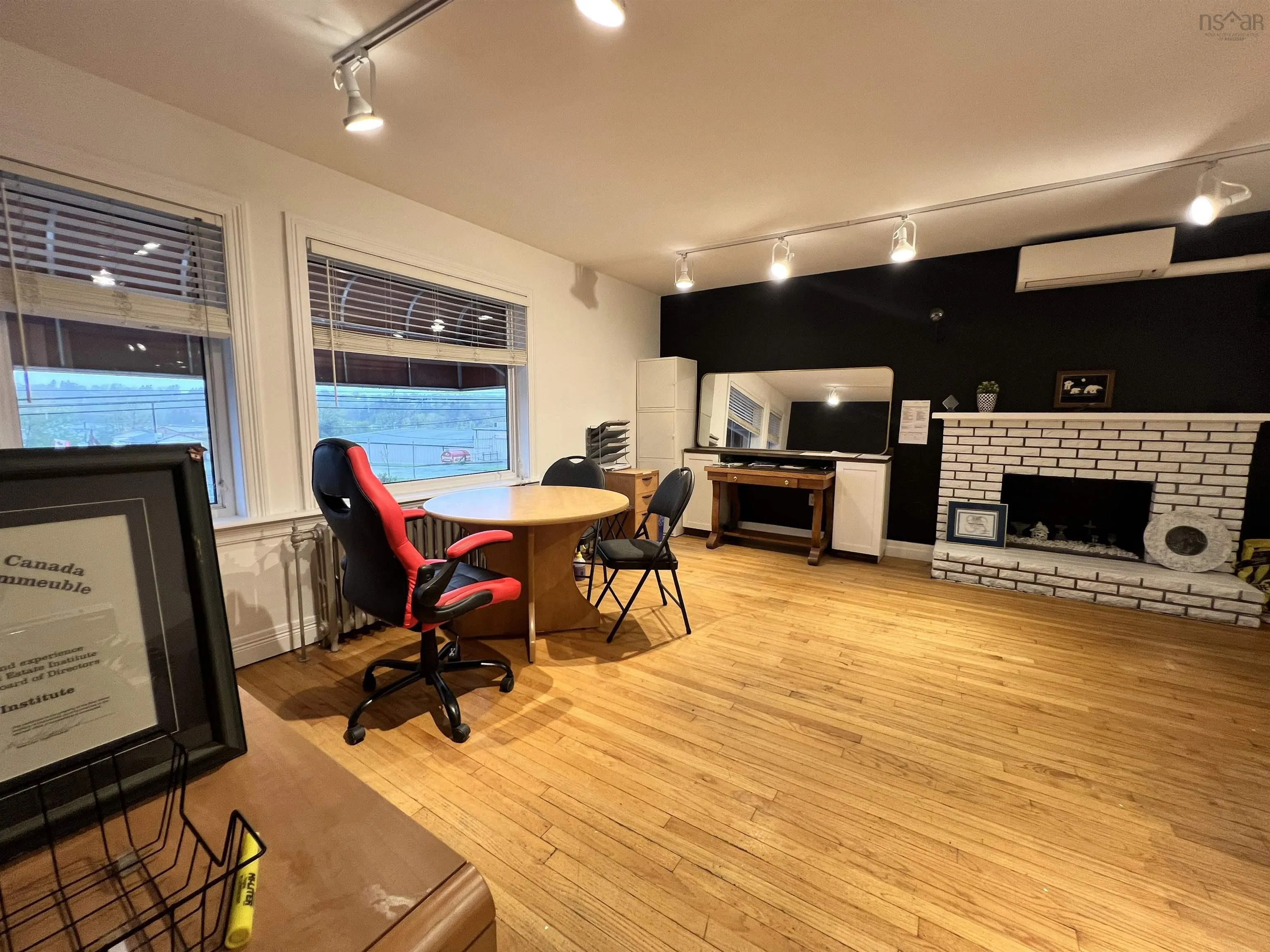 281 Sackville Drive, Sackville, NS B4C 2R5, ,Commercial Sale,For Sale,Sackville,202513006