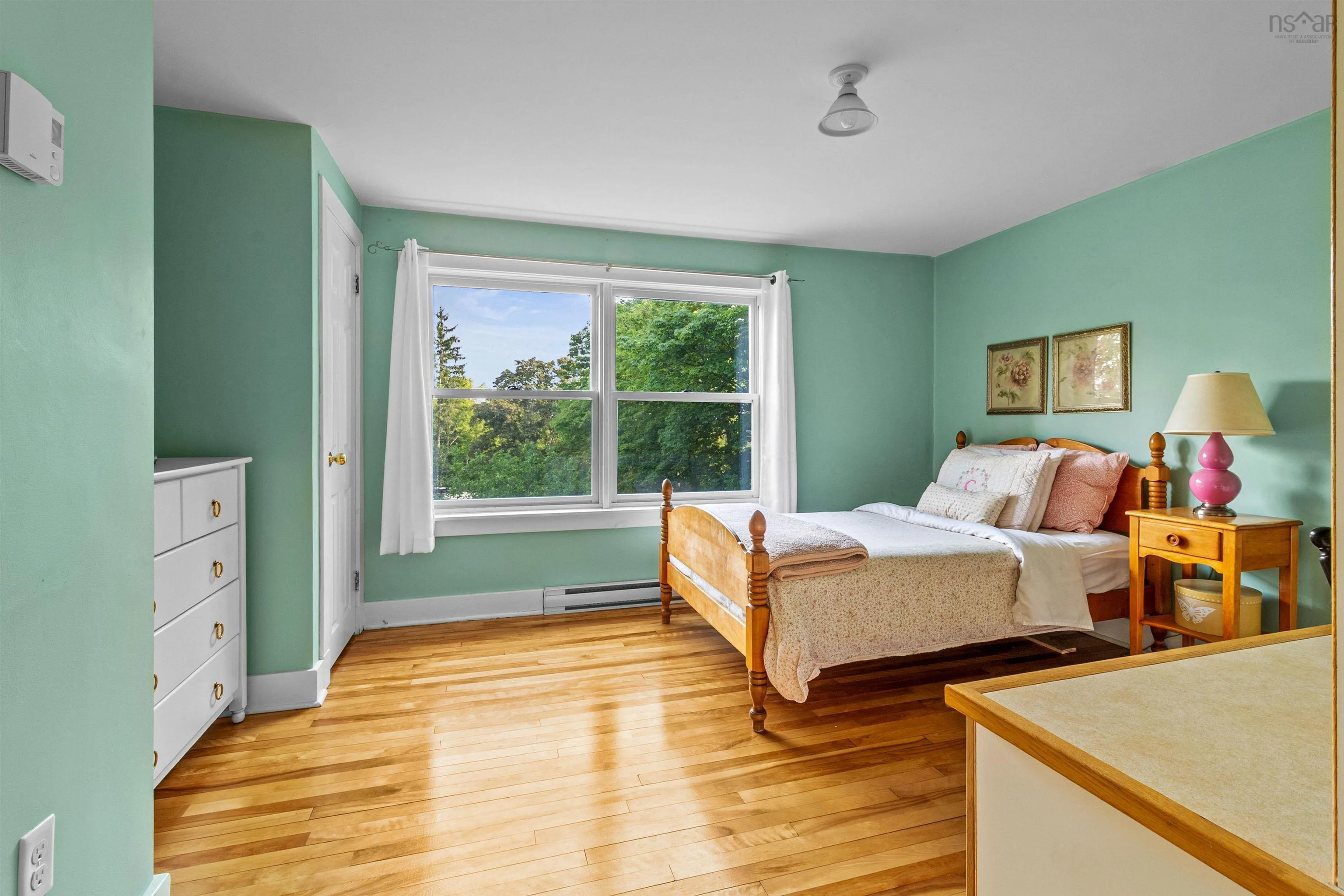22 Westwood Avenue, Wolfville, NS B4P 1X9, 4 Bedrooms Bedrooms, ,5 BathroomsBathrooms,Residential,For Sale,Westwood,202520537