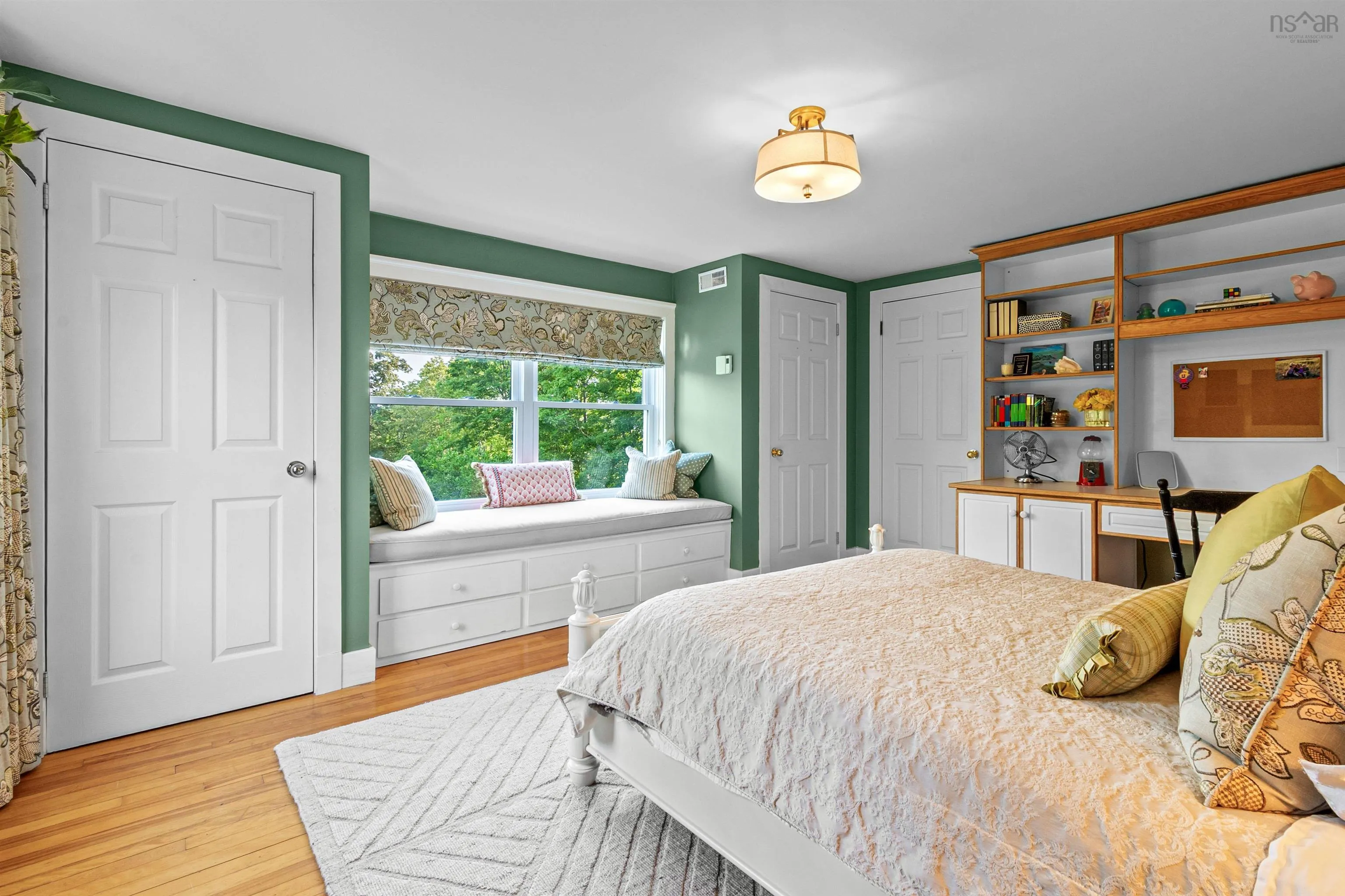 22 Westwood Avenue, Wolfville, NS B4P 1X9, 4 Bedrooms Bedrooms, ,5 BathroomsBathrooms,Residential,For Sale,Westwood,202520537