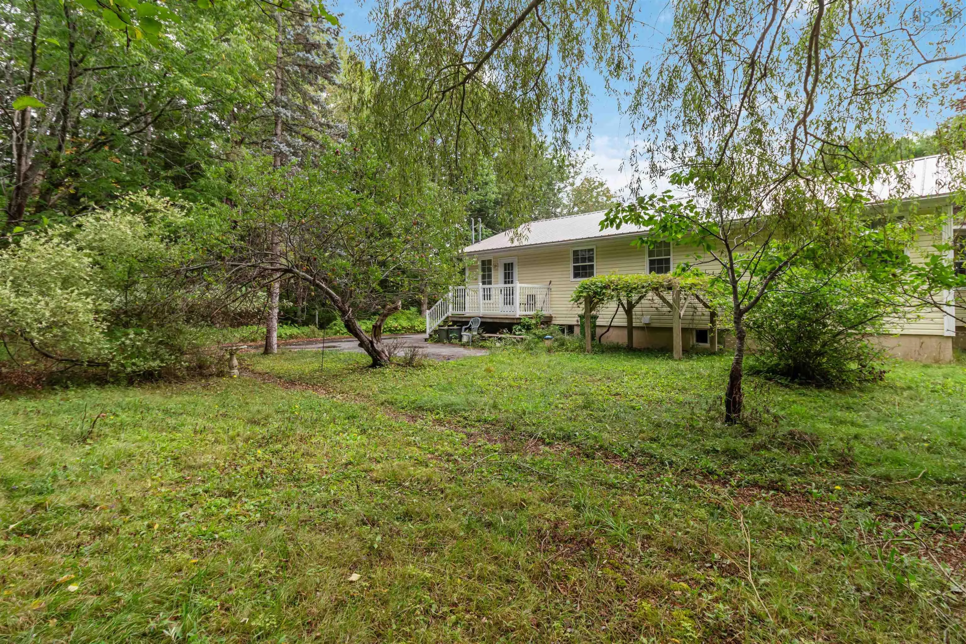 446 Oakhill Road, Oakhill, NS B4V 0C8, 3 Bedrooms Bedrooms, ,2 BathroomsBathrooms,Residential,For Sale,Oakhill,202523298