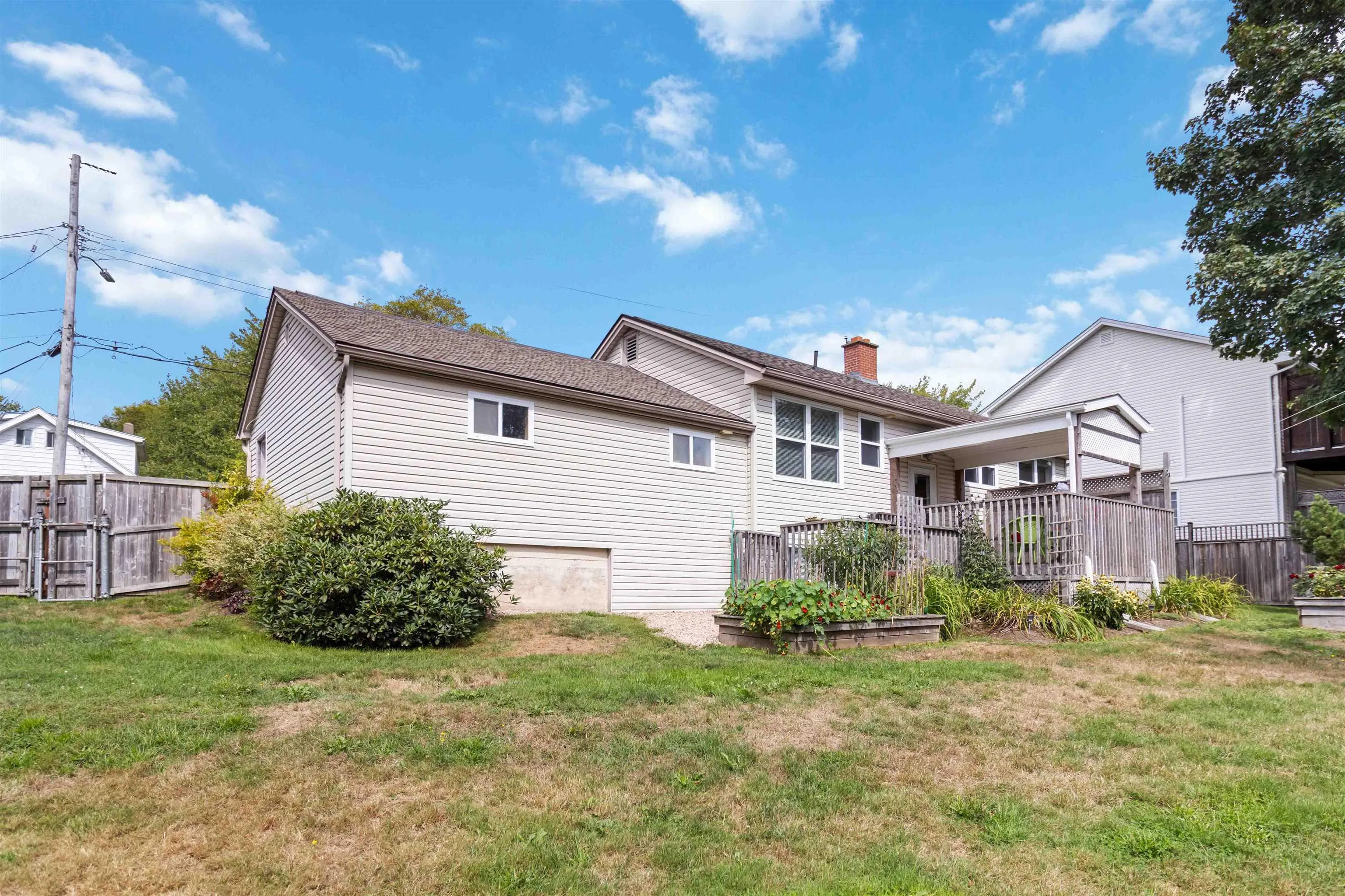 12 Rosehedge Lane, Dartmouth, NS B2X 2J8, 3 Bedrooms Bedrooms, ,2 BathroomsBathrooms,Residential,For Sale,Rosehedge,202523378