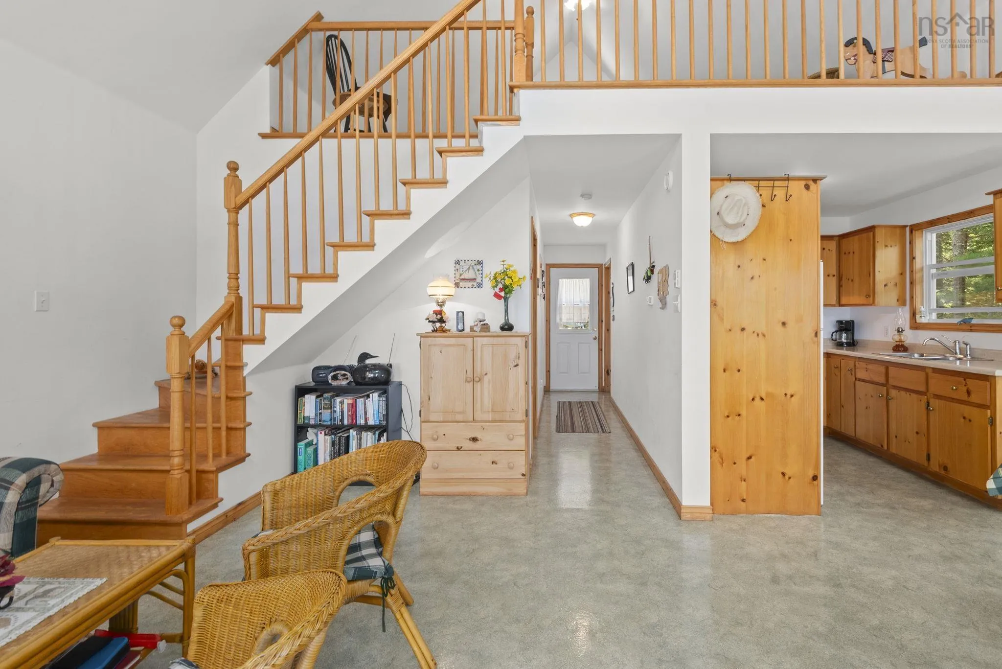 400 Lakefront Drive, Chelsea, NS B4V 7M9, 2 Bedrooms Bedrooms, ,1 BathroomBathrooms,Residential,For Sale,Lakefront,202519619