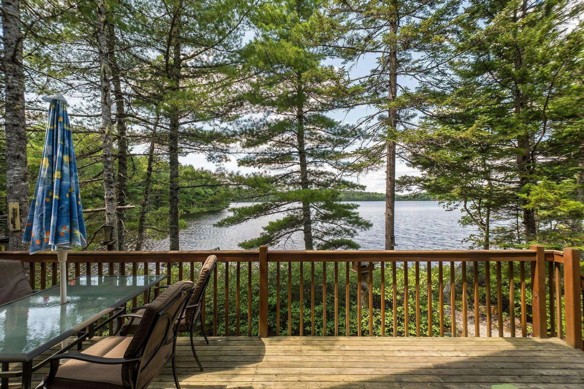 400 Lakefront Drive, Chelsea, NS B4V 7M9, 2 Bedrooms Bedrooms, ,1 BathroomBathrooms,Residential,For Sale,Lakefront,202519619