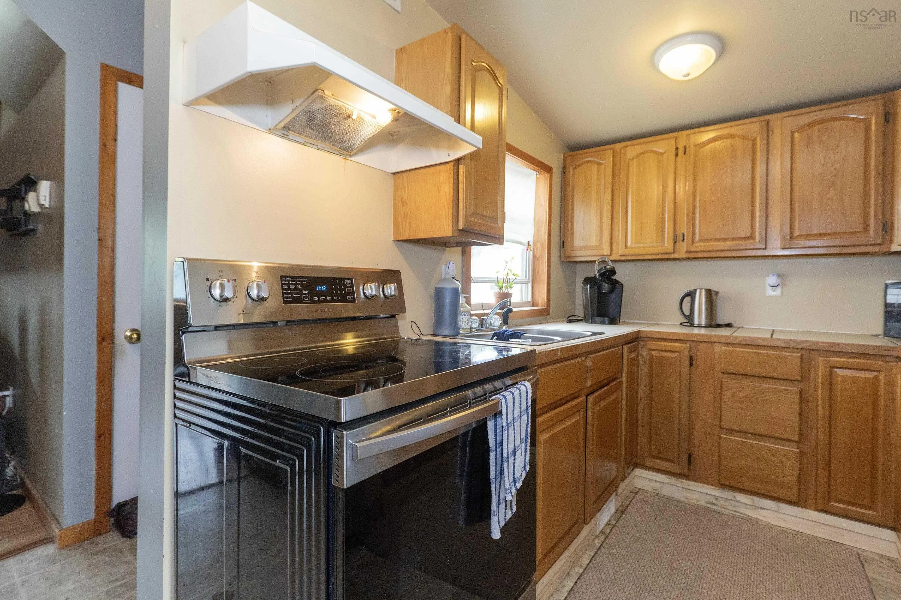 40 Park Street, Amherst, NS B4H 2R5, 3 Bedrooms Bedrooms, ,1 BathroomBathrooms,Residential,For Sale,Park Street,202518875
