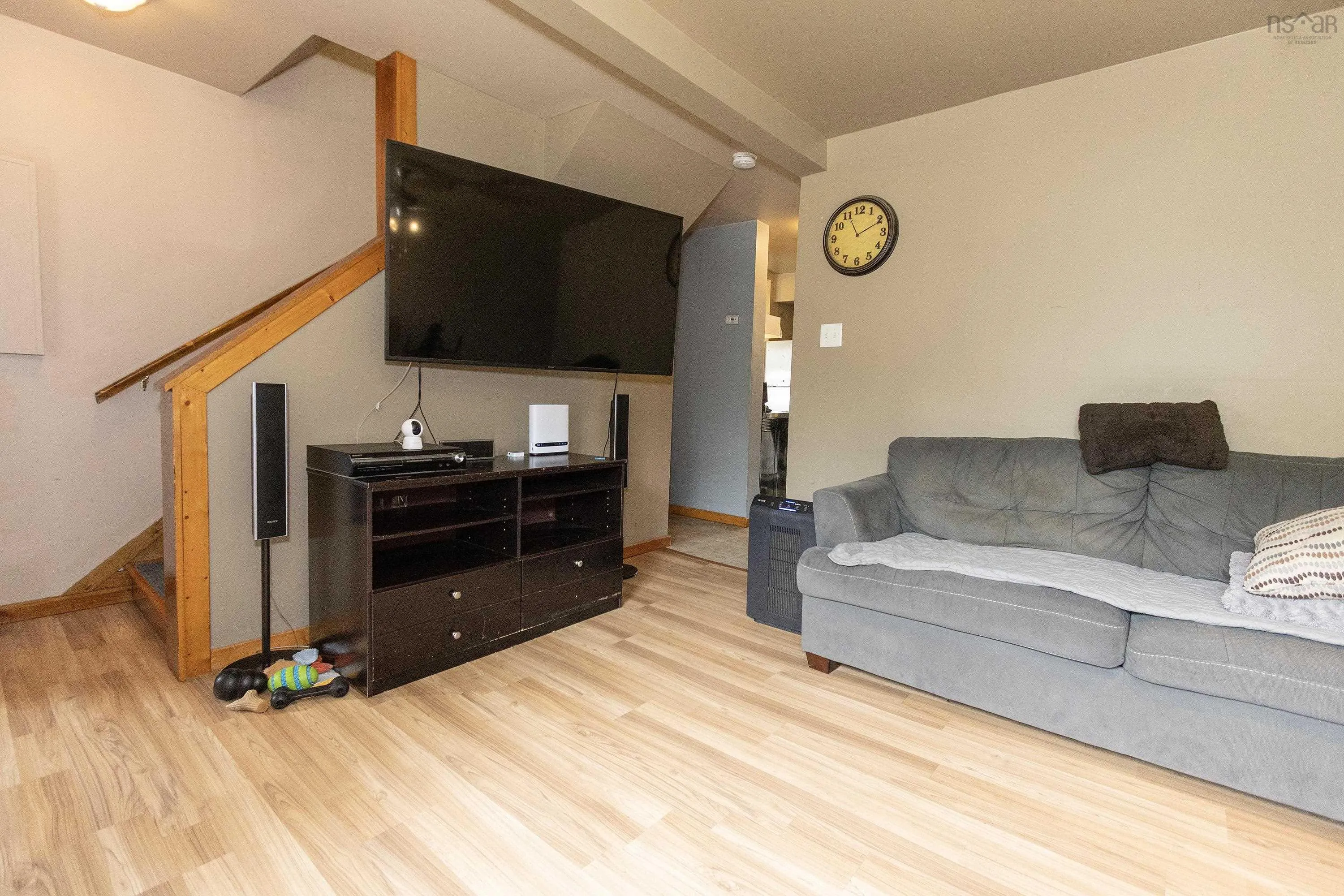 40 Park Street, Amherst, NS B4H 2R5, 3 Bedrooms Bedrooms, ,1 BathroomBathrooms,Residential,For Sale,Park Street,202518875