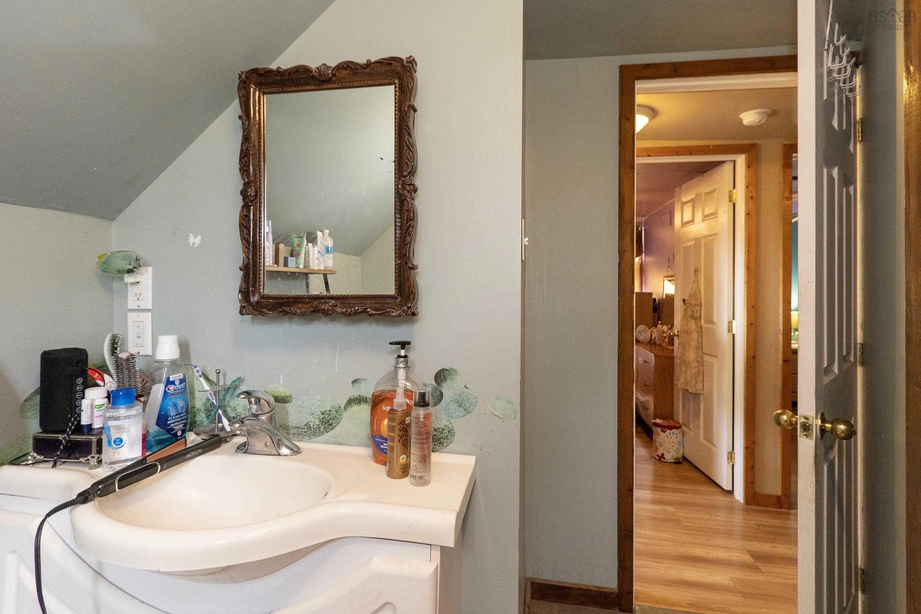 40 Park Street, Amherst, NS B4H 2R5, 3 Bedrooms Bedrooms, ,1 BathroomBathrooms,Residential,For Sale,Park Street,202518875