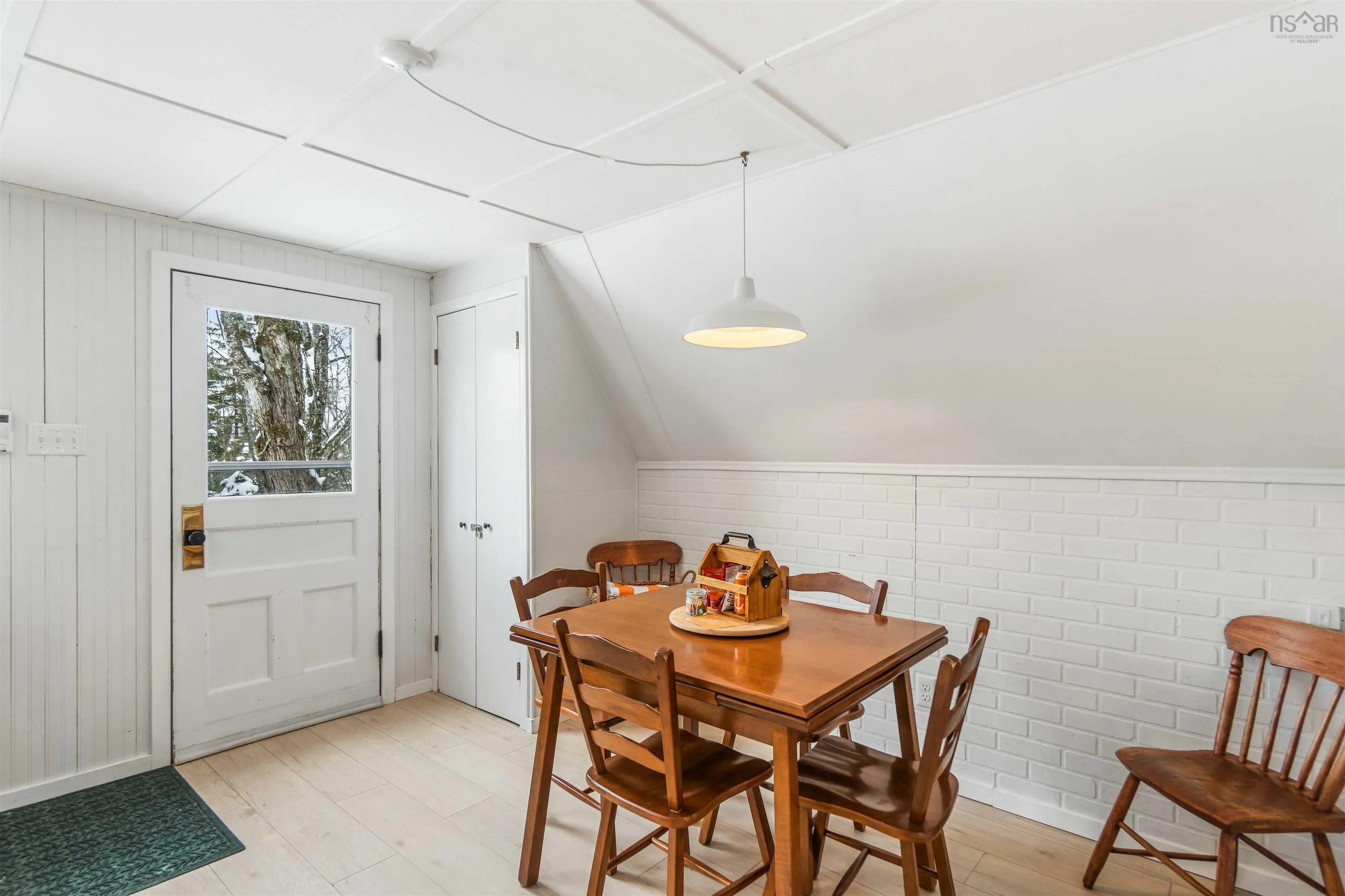 110 East Lake Road, New Albany, NS B0S 1P0, 2 Bedrooms Bedrooms, ,1 BathroomBathrooms,Residential,For Sale,East Lake Road,202522953