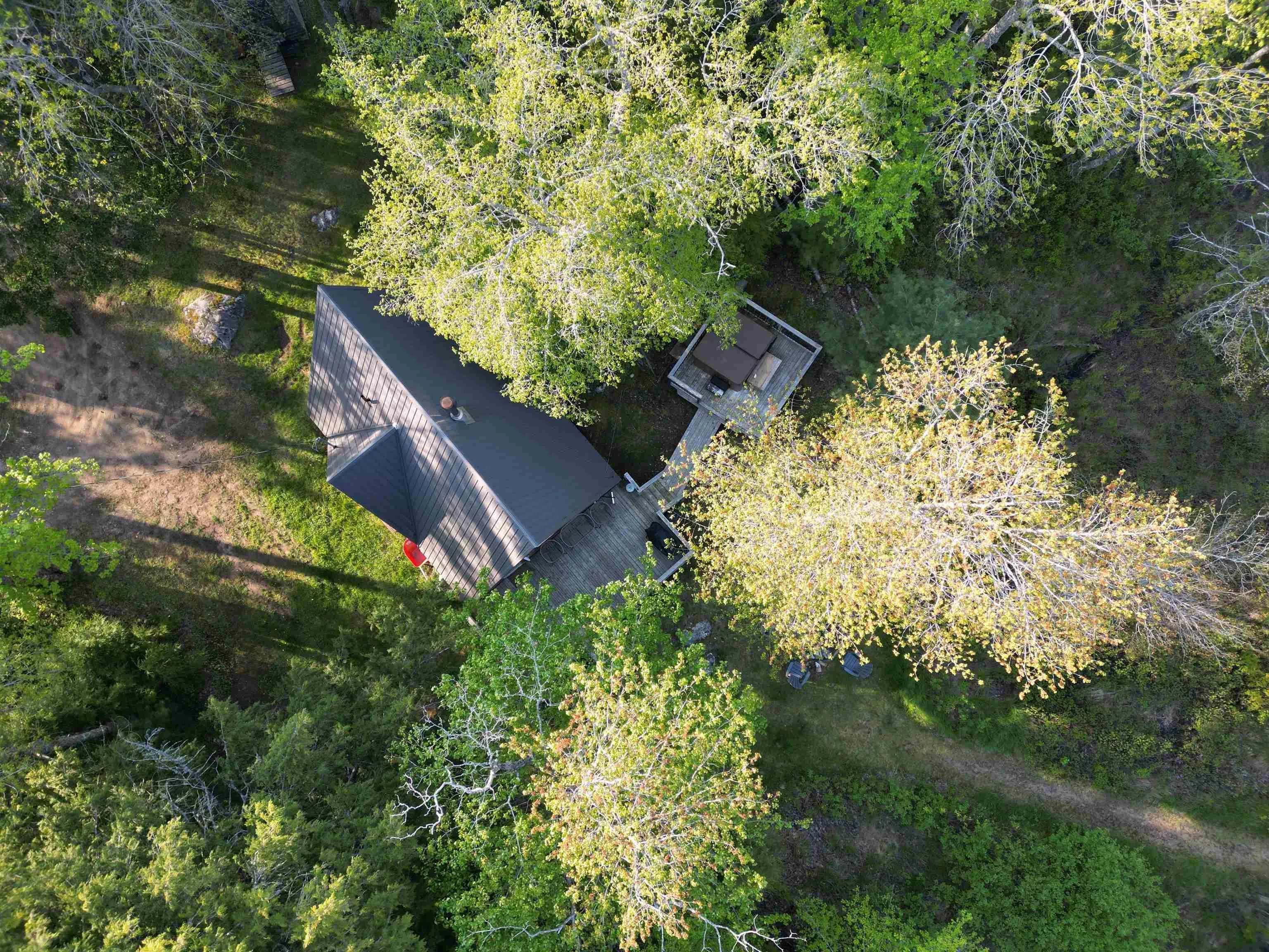110 East Lake Road, New Albany, NS B0S 1P0, 2 Bedrooms Bedrooms, ,1 BathroomBathrooms,Residential,For Sale,East Lake Road,202522953