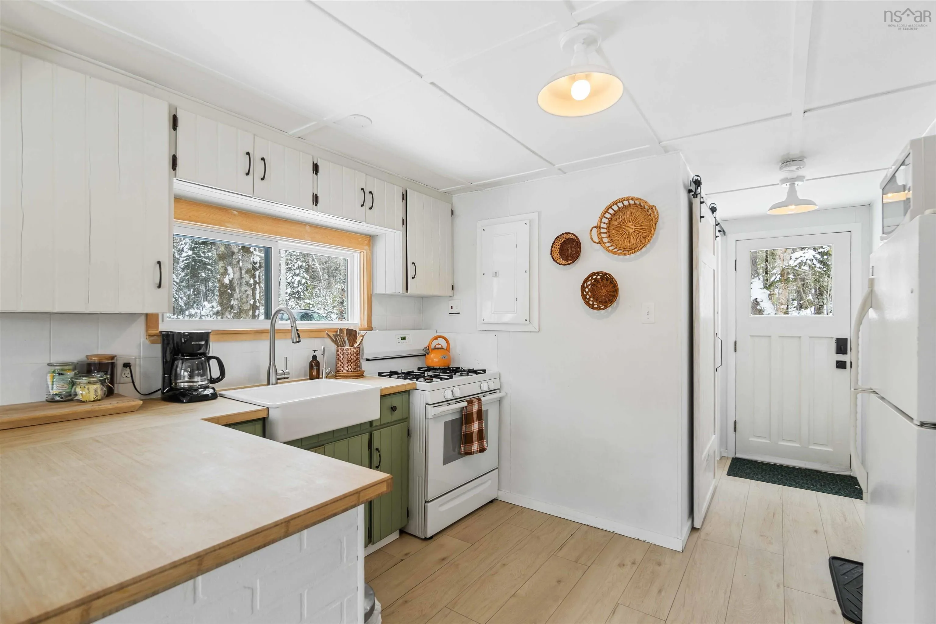 110 East Lake Road, New Albany, NS B0S 1P0, 2 Bedrooms Bedrooms, ,1 BathroomBathrooms,Residential,For Sale,East Lake Road,202522953