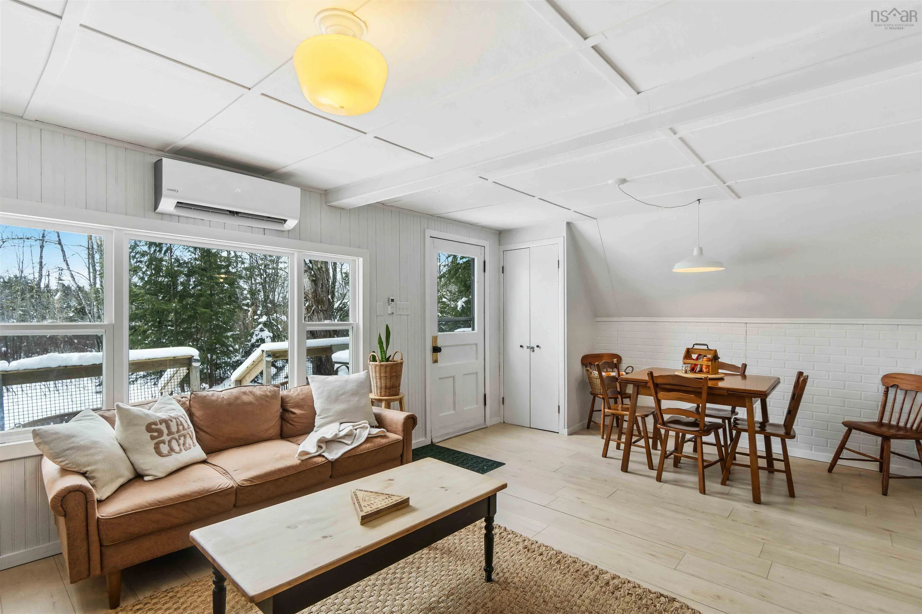 110 East Lake Road, New Albany, NS B0S 1P0, 2 Bedrooms Bedrooms, ,1 BathroomBathrooms,Residential,For Sale,East Lake Road,202522953