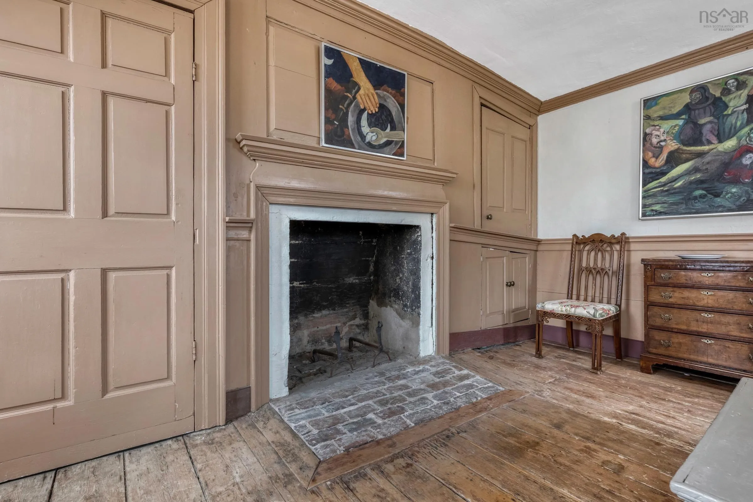 69 Fox Street, Lunenburg Ns B0j 2c0, 5 Bedrooms Bedrooms, ,4 BathroomsBathrooms,Residential,For Sale,Fox,202506202