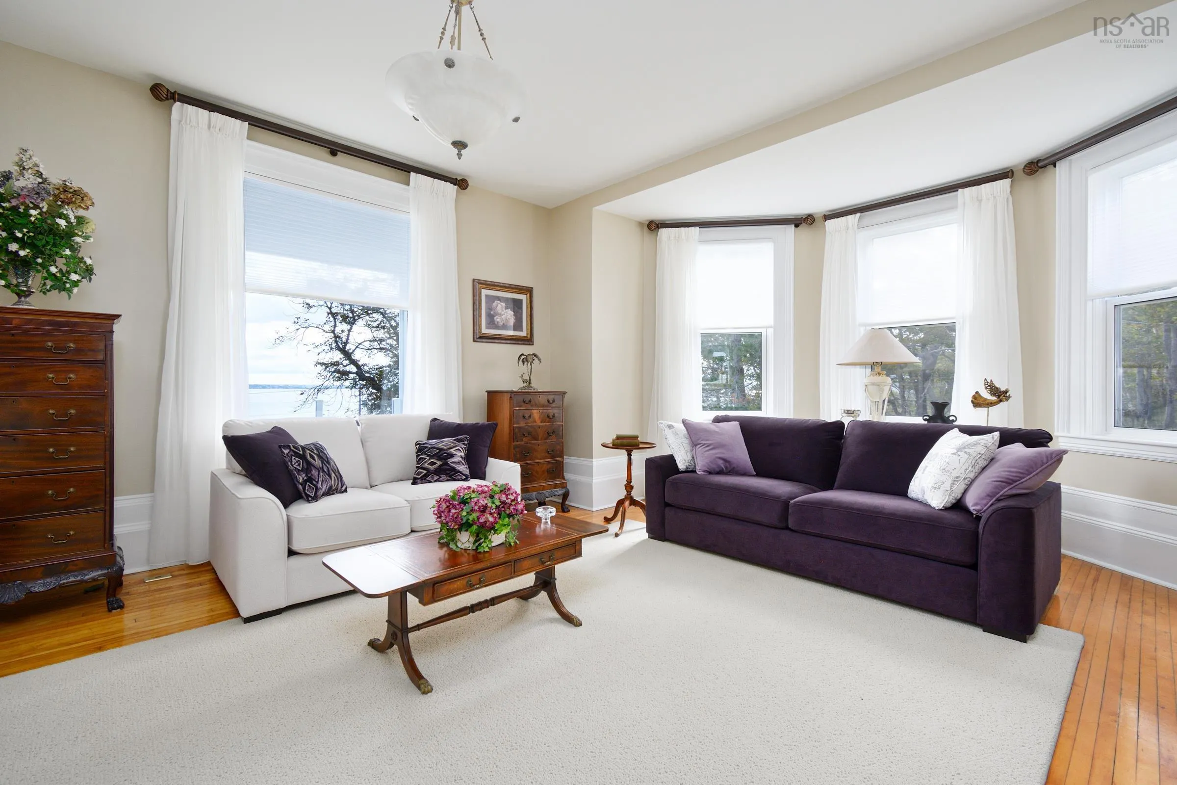 516 Purves Street, North Sydney, NS B2A 1E2, 4 Bedrooms Bedrooms, ,2 BathroomsBathrooms,Residential,For Sale,Purves,202512941