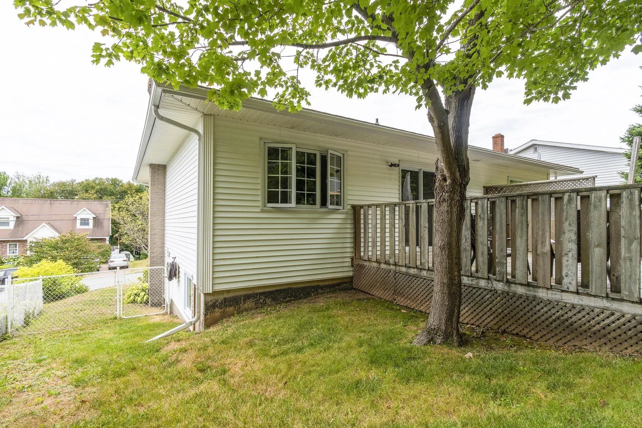 11 Rossi Drive, Dartmouth, NS B2X 3L5, 4 Bedrooms Bedrooms, ,2 BathroomsBathrooms,Residential,For Sale,Rossi,202521260