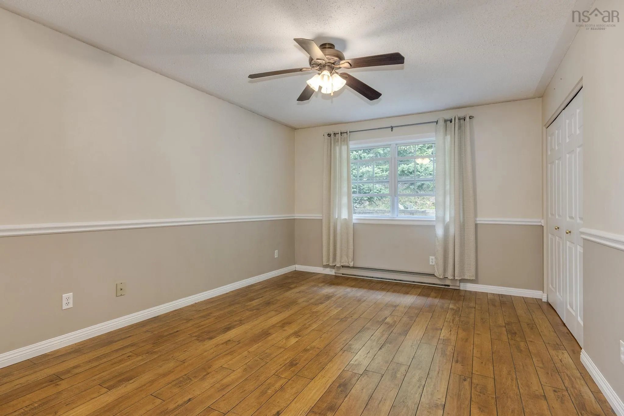 11 Rossi Drive, Dartmouth, NS B2X 3L5, 4 Bedrooms Bedrooms, ,2 BathroomsBathrooms,Residential,For Sale,Rossi,202521260