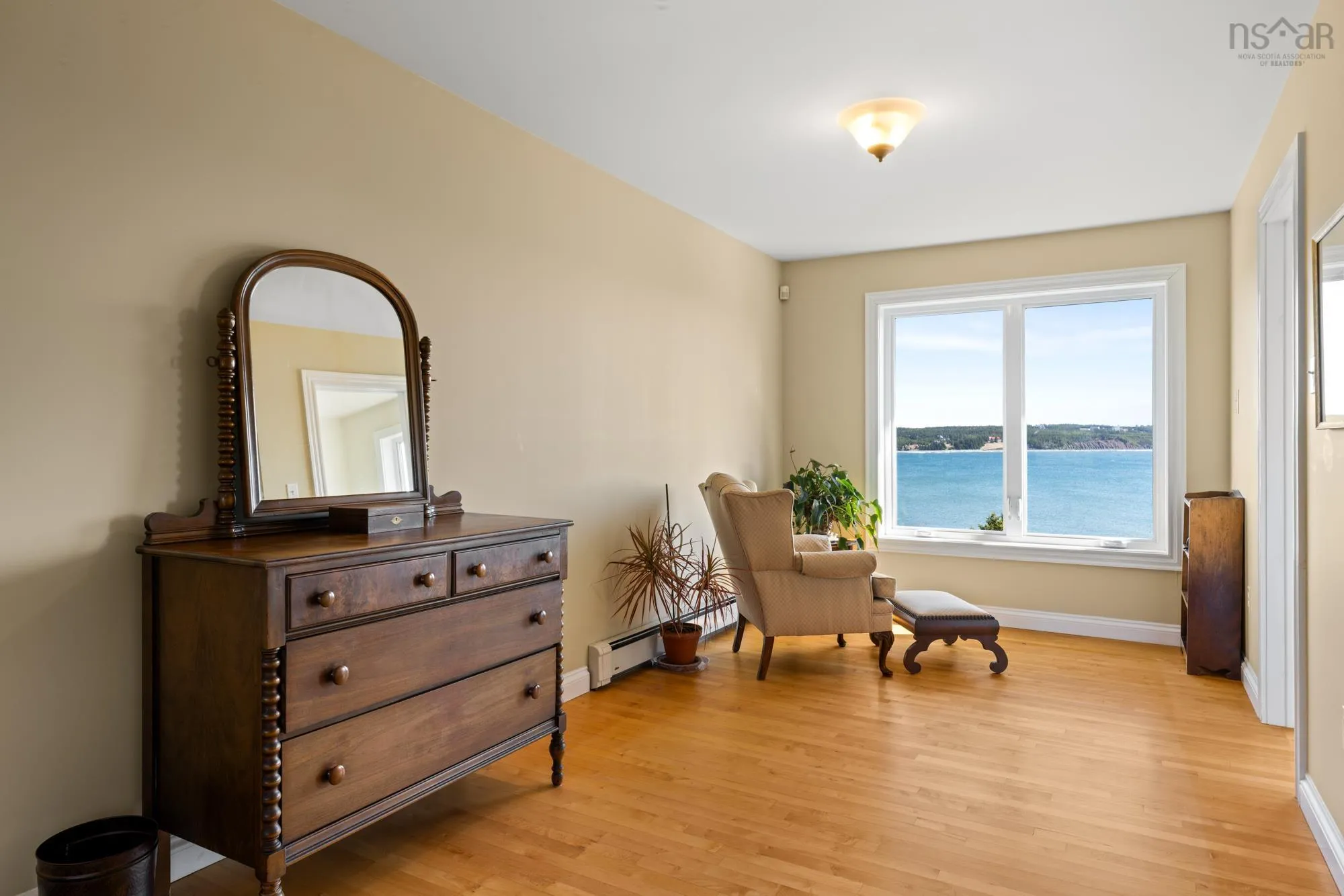 1939 Cow Bay Road, Cow Bay, NS B3G 1K6, 3 Bedrooms Bedrooms, ,4 BathroomsBathrooms,Residential,For Sale,Cow Bay,202517509