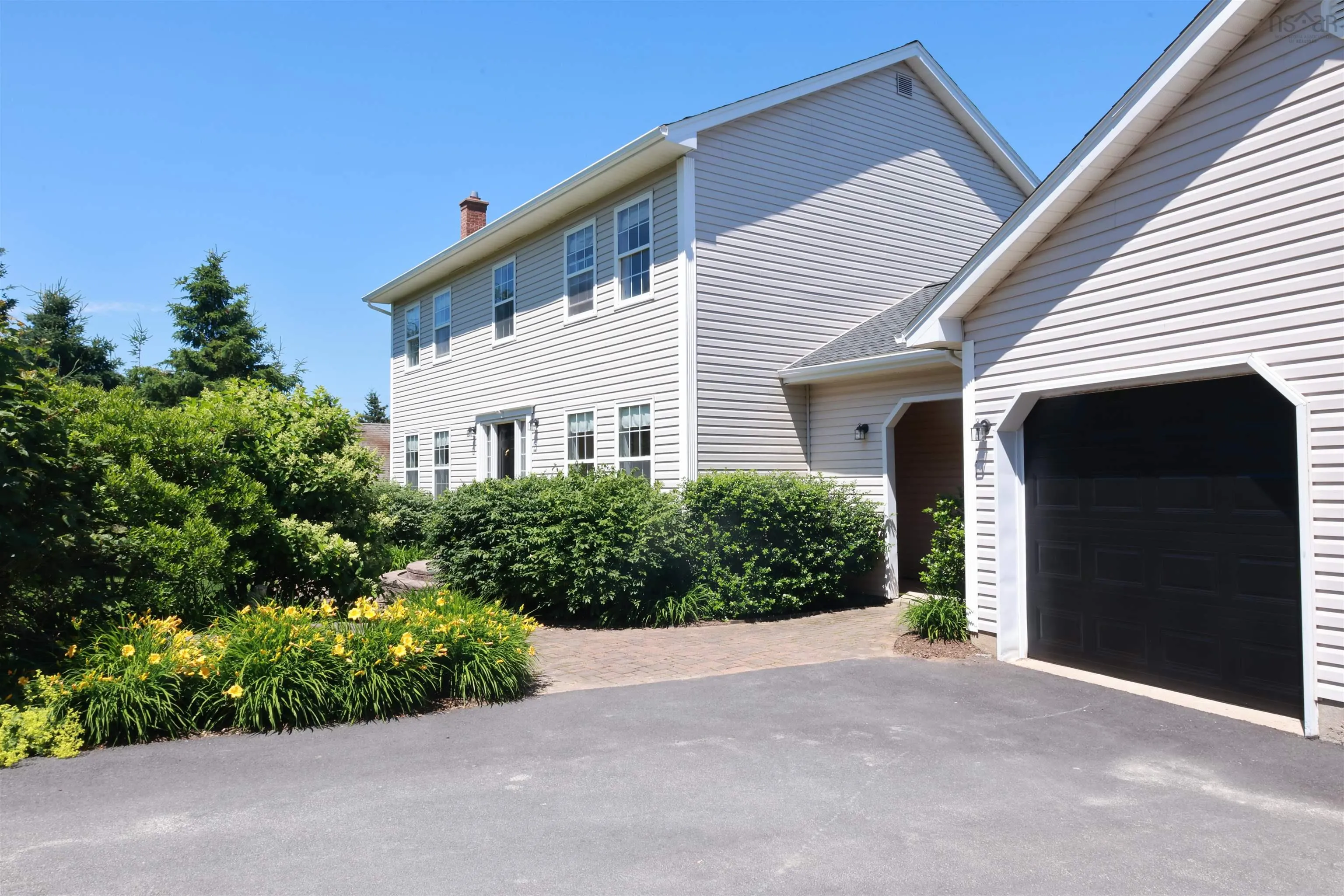 1939 Cow Bay Road, Cow Bay, NS B3G 1K6, 3 Bedrooms Bedrooms, ,4 BathroomsBathrooms,Residential,For Sale,Cow Bay,202517509
