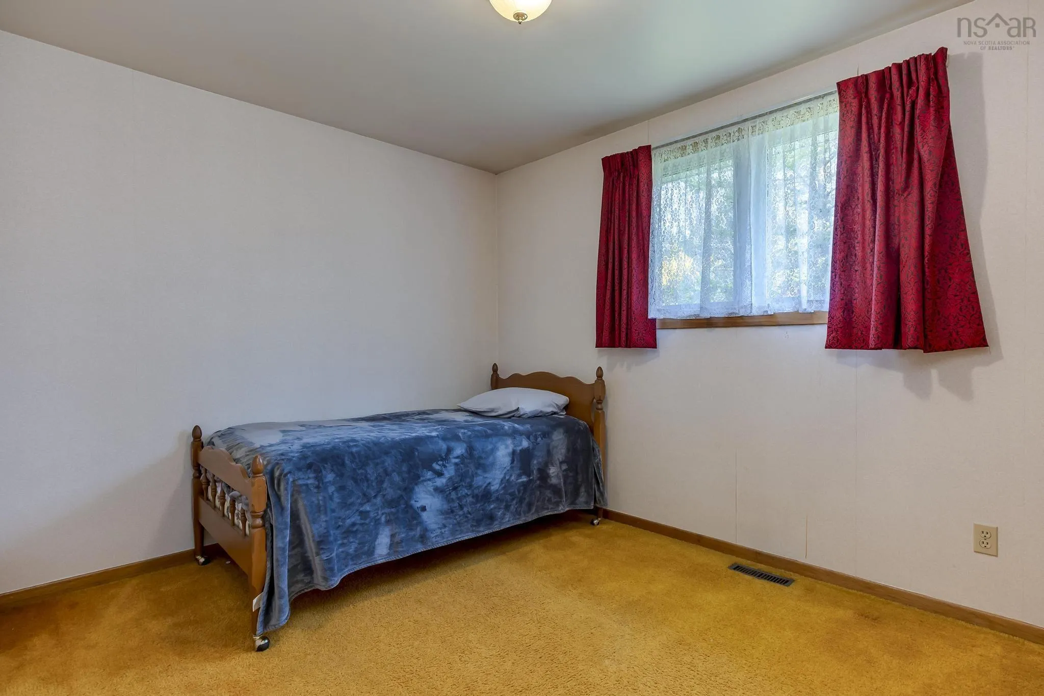 31 Skeena Street, Dartmouth Ns B2w 1p7, 3 Bedrooms Bedrooms, ,2 BathroomsBathrooms,Residential,For Sale,Skeena Street,202510390