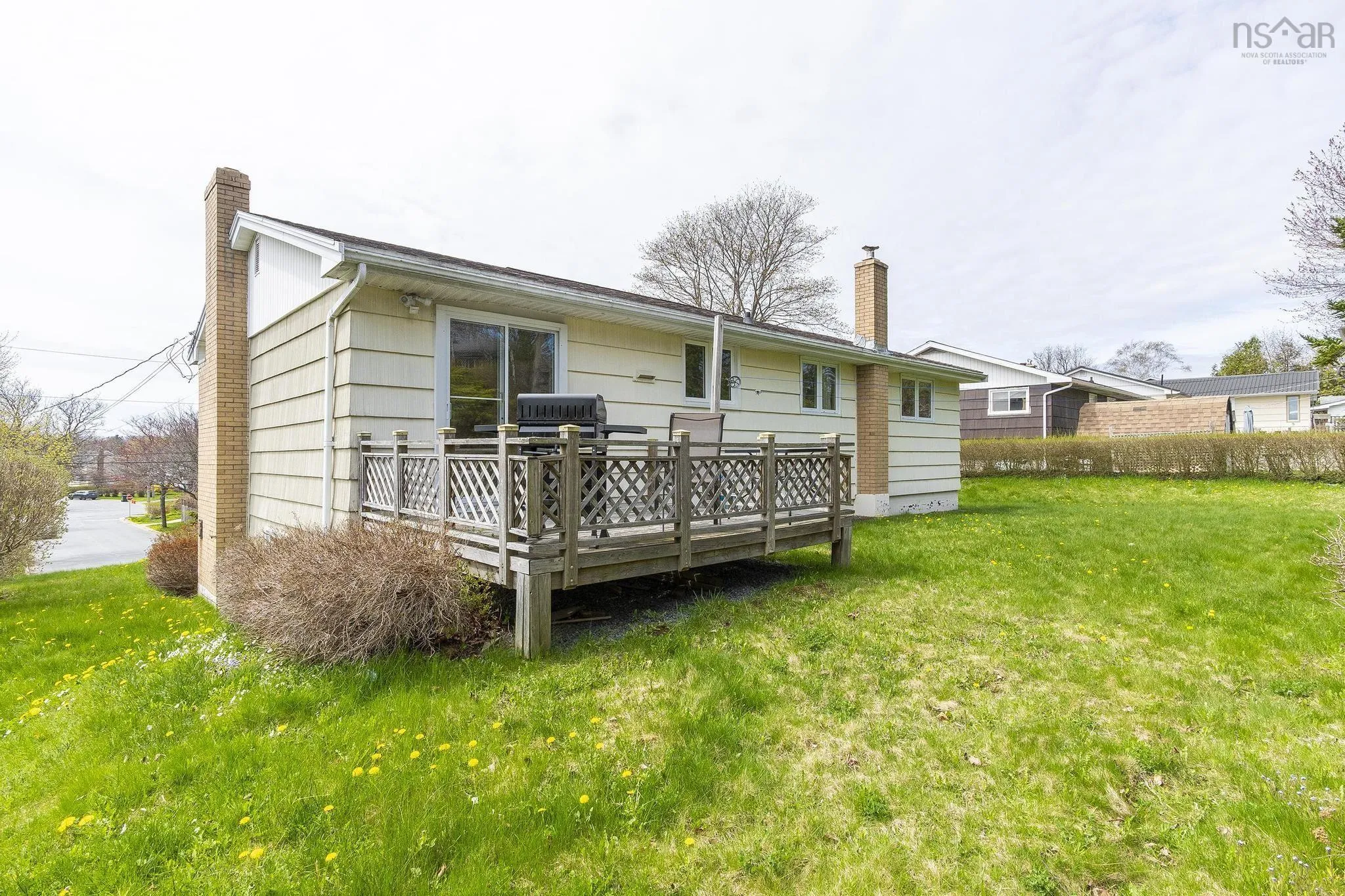 31 Skeena Street, Dartmouth Ns B2w 1p7, 3 Bedrooms Bedrooms, ,2 BathroomsBathrooms,Residential,For Sale,Skeena Street,202510390