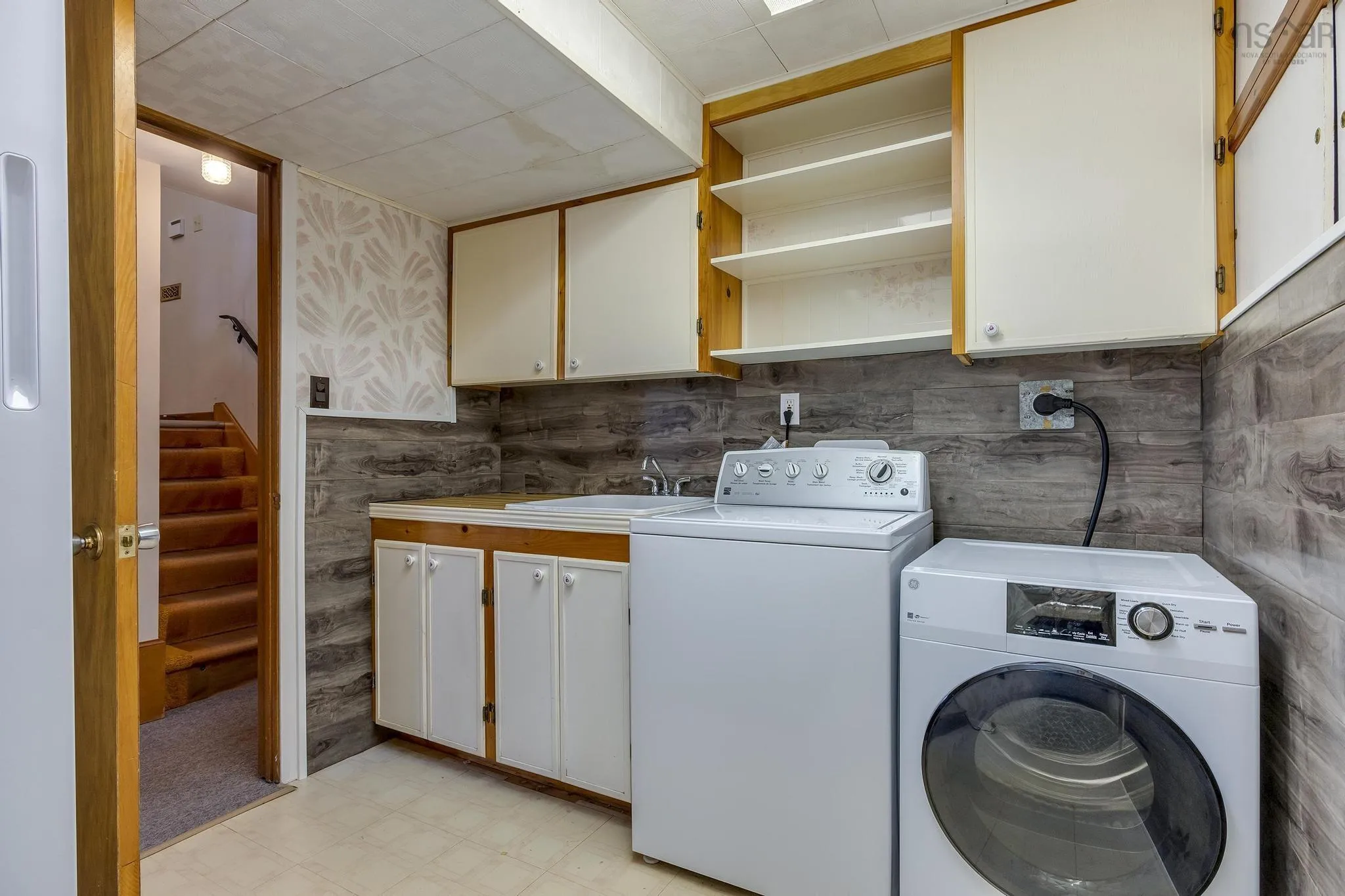 31 Skeena Street, Dartmouth Ns B2w 1p7, 3 Bedrooms Bedrooms, ,2 BathroomsBathrooms,Residential,For Sale,Skeena Street,202510390