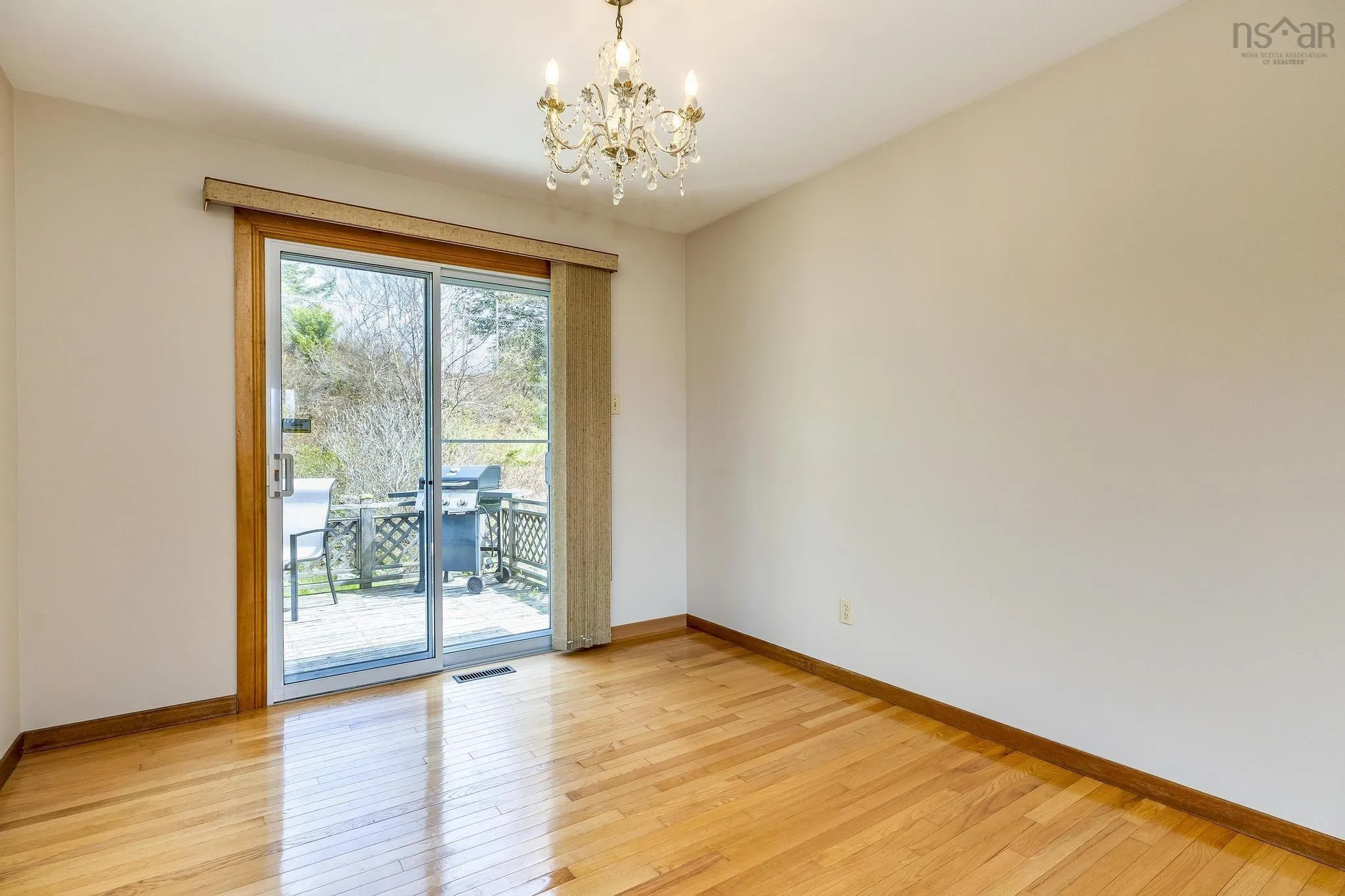 31 Skeena Street, Dartmouth Ns B2w 1p7, 3 Bedrooms Bedrooms, ,2 BathroomsBathrooms,Residential,For Sale,Skeena Street,202510390