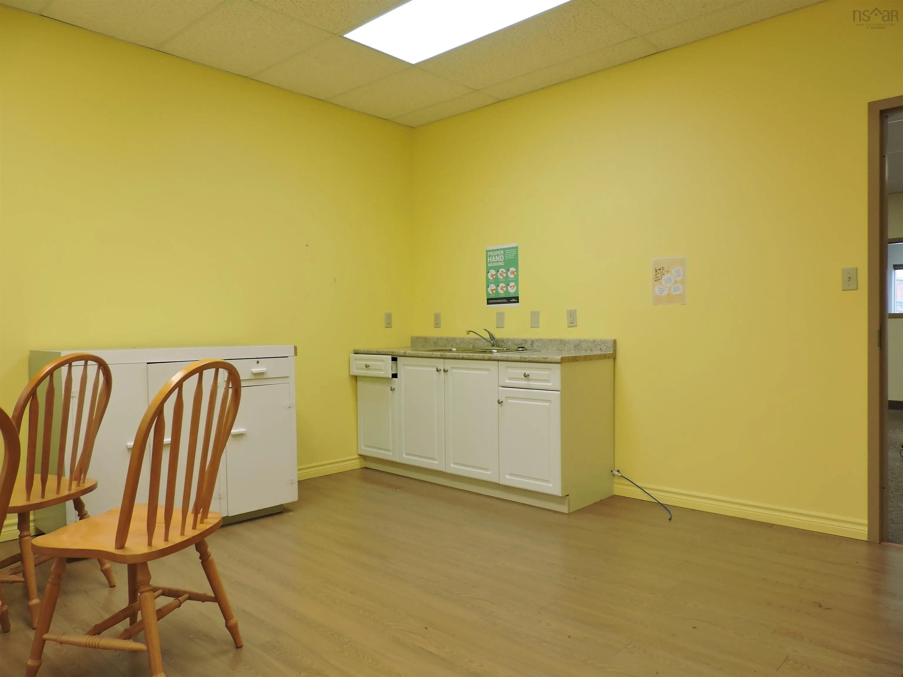 55 Victoria Street, Amherst Ns B4h 1x4, ,Commercial Sale,For Sale,Victoria,202404938