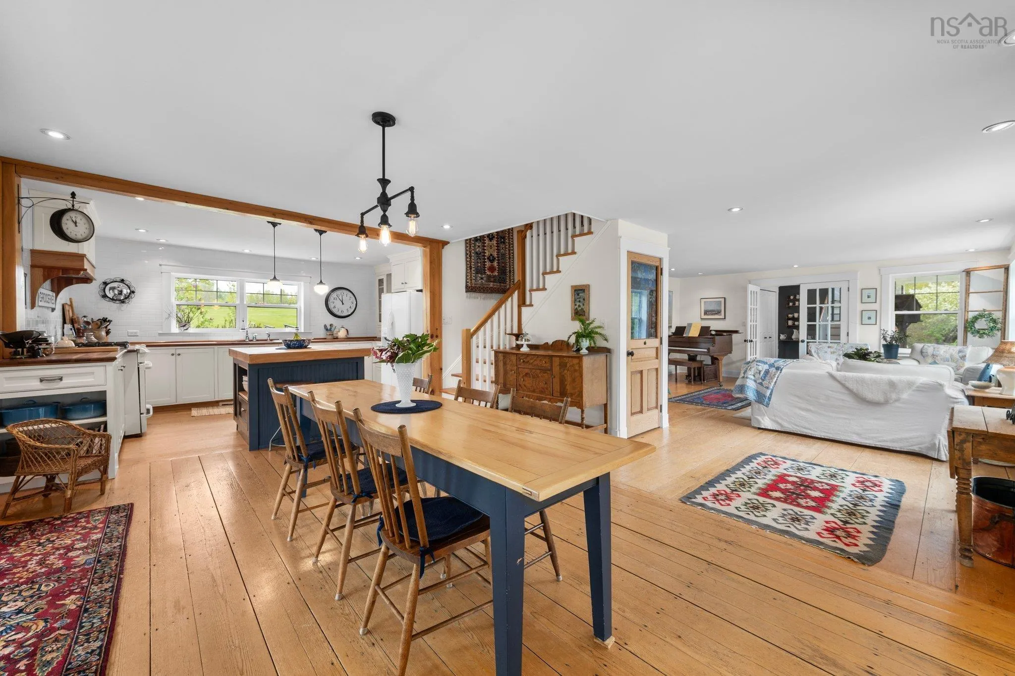 906 Woodville Road, Newport, NS B0N 2A0, 3 Bedrooms Bedrooms, ,3 BathroomsBathrooms,Residential,For Sale,Woodville,202523419