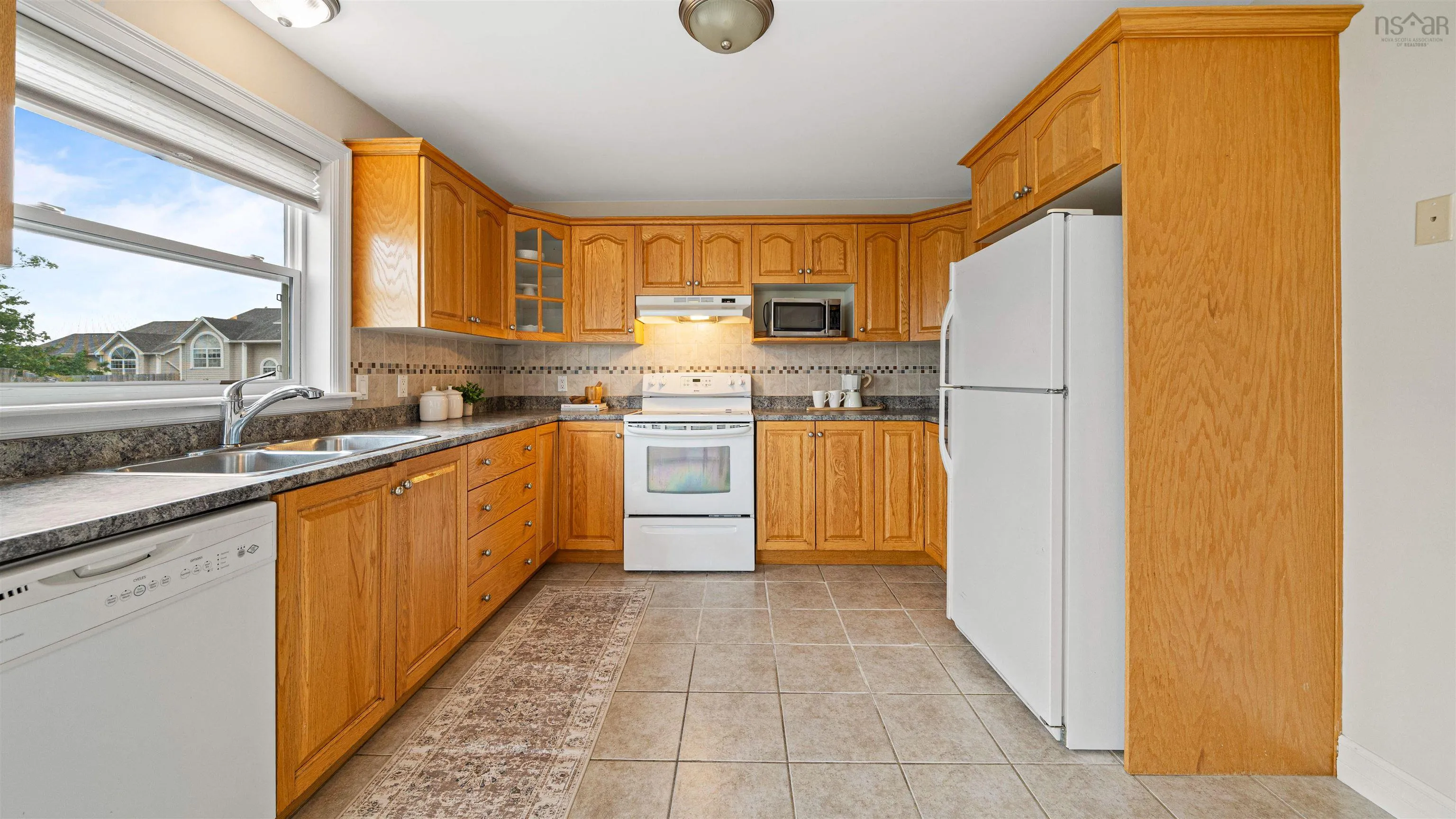 45 Towerview Drive, Halifax, NS B3P 2J4, 3 Bedrooms Bedrooms, ,4 BathroomsBathrooms,Residential,For Sale,Towerview,202520789