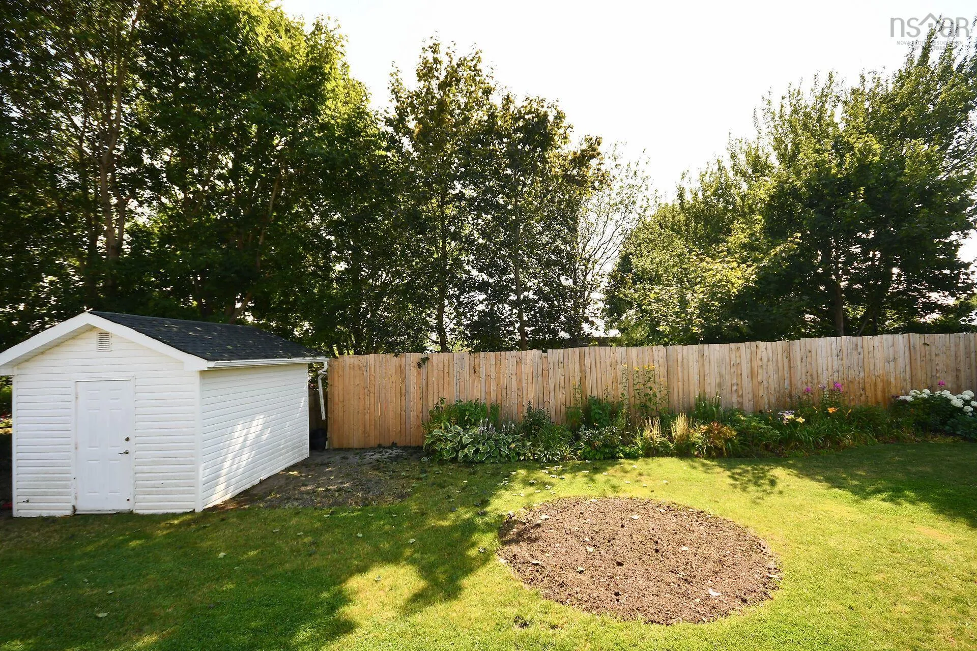 16 Raymoor Dr, Woodlawn, NS B2X 1G7, 4 Bedrooms Bedrooms, ,2 BathroomsBathrooms,Residential,For Sale,Raymoor,202520351