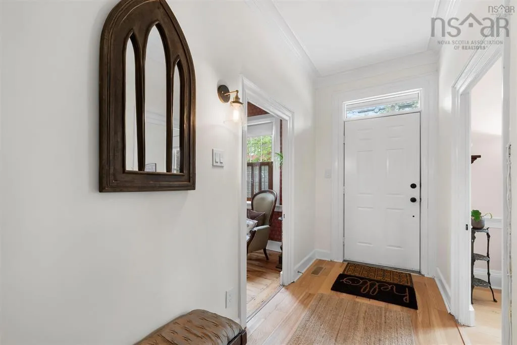 66 Main Street, Liverpool, NS B0T 1K0, 4 Bedrooms Bedrooms, ,2 BathroomsBathrooms,Residential,For Sale,Main,202519624