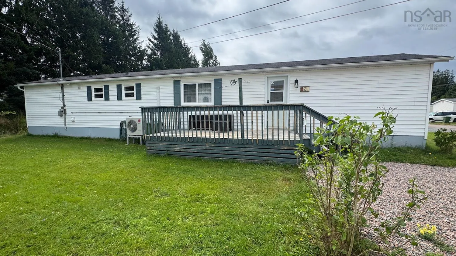 21 College Court, Bible Hill, NS B2N 6P3, 3 Bedrooms Bedrooms, ,1 BathroomBathrooms,Residential,For Sale,College,202520717