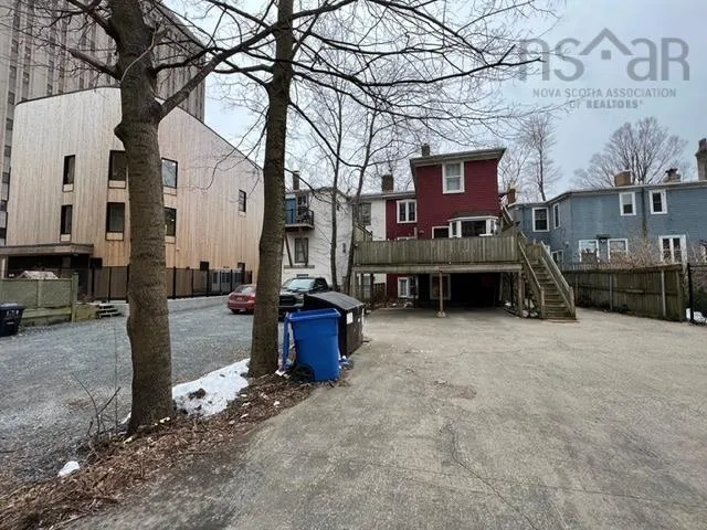 1465 Carlton Street, Halifax Ns B3h 3b8, 5 Bedrooms Bedrooms, ,Residential Income,For Sale,Carlton,202302858