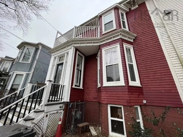 1465 Carlton Street, Halifax Ns B3h 3b8, 5 Bedrooms Bedrooms, ,Residential Income,For Sale,Carlton,202302858